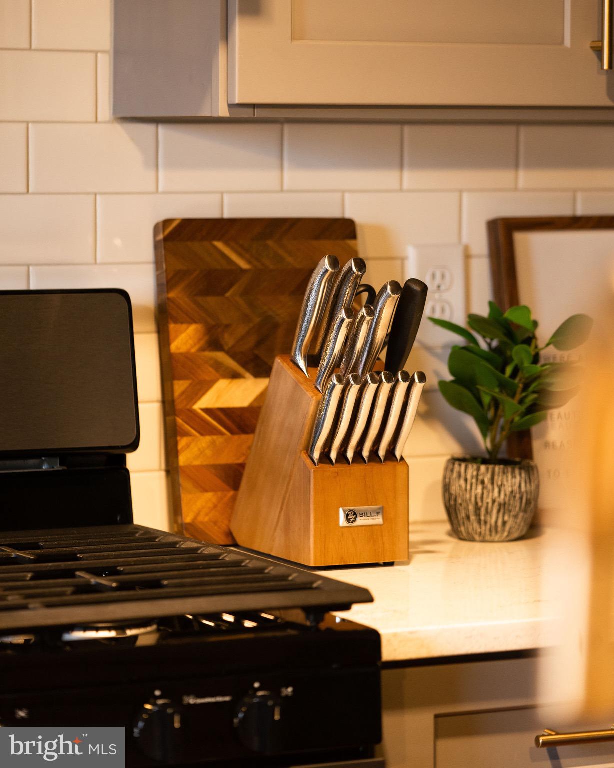 CHESTNUT HILL - Residential Lease