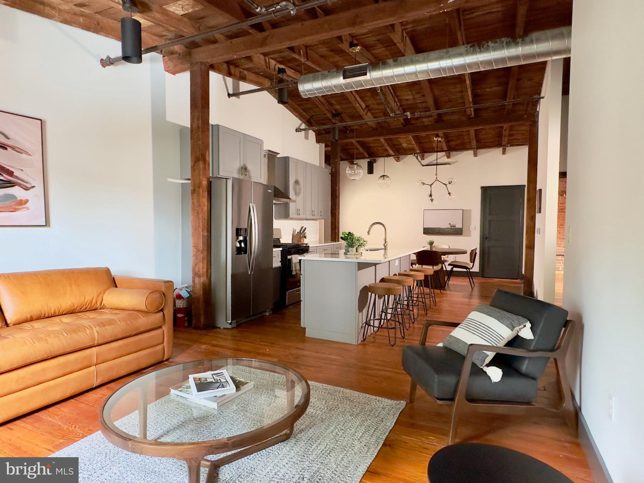 CHESTNUT HILL - Residential Lease