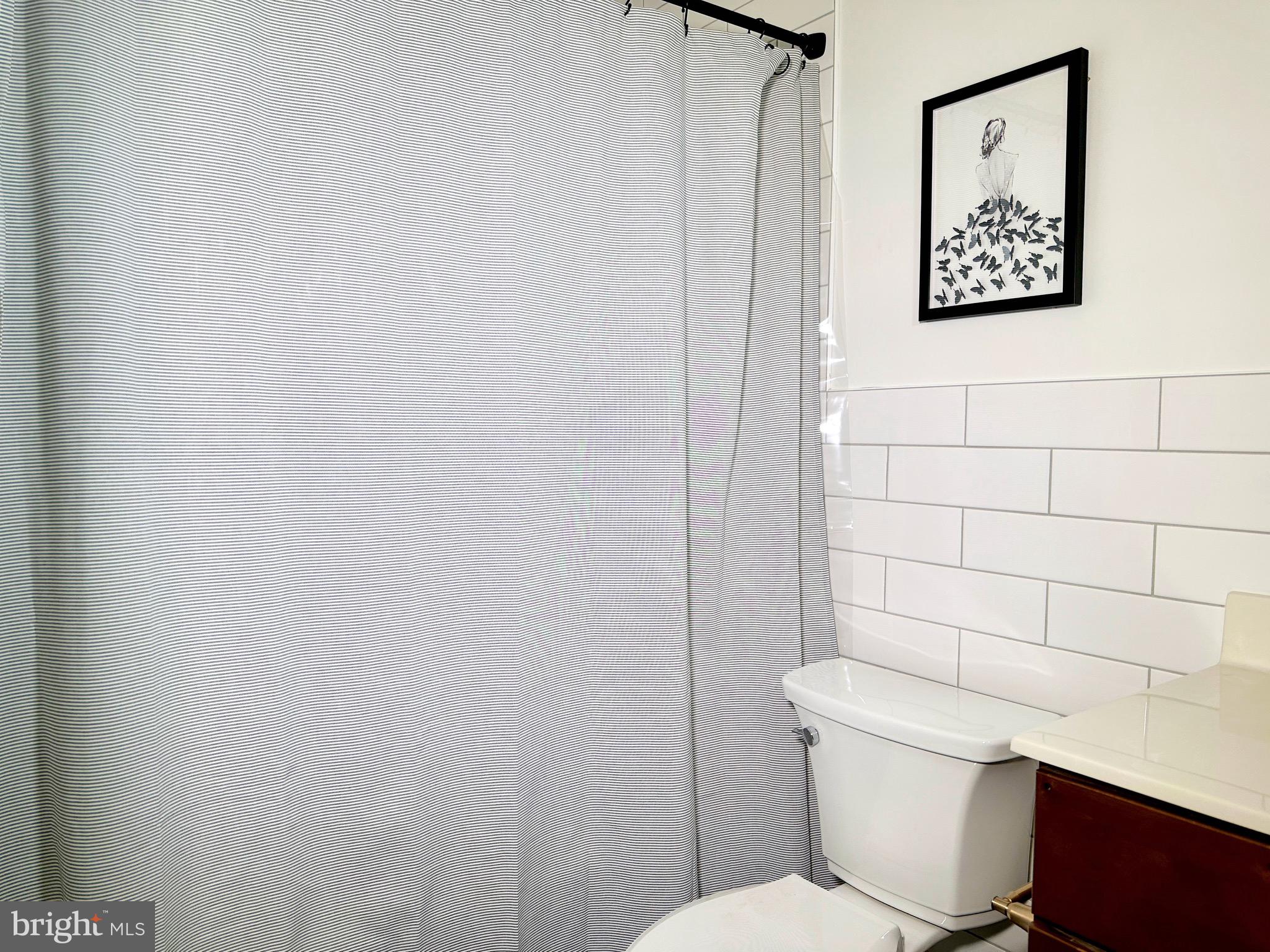 CHESTNUT HILL - Residential Lease