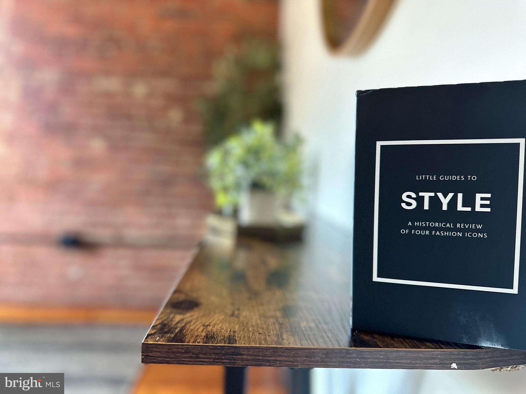 CHESTNUT HILL - Residential Lease