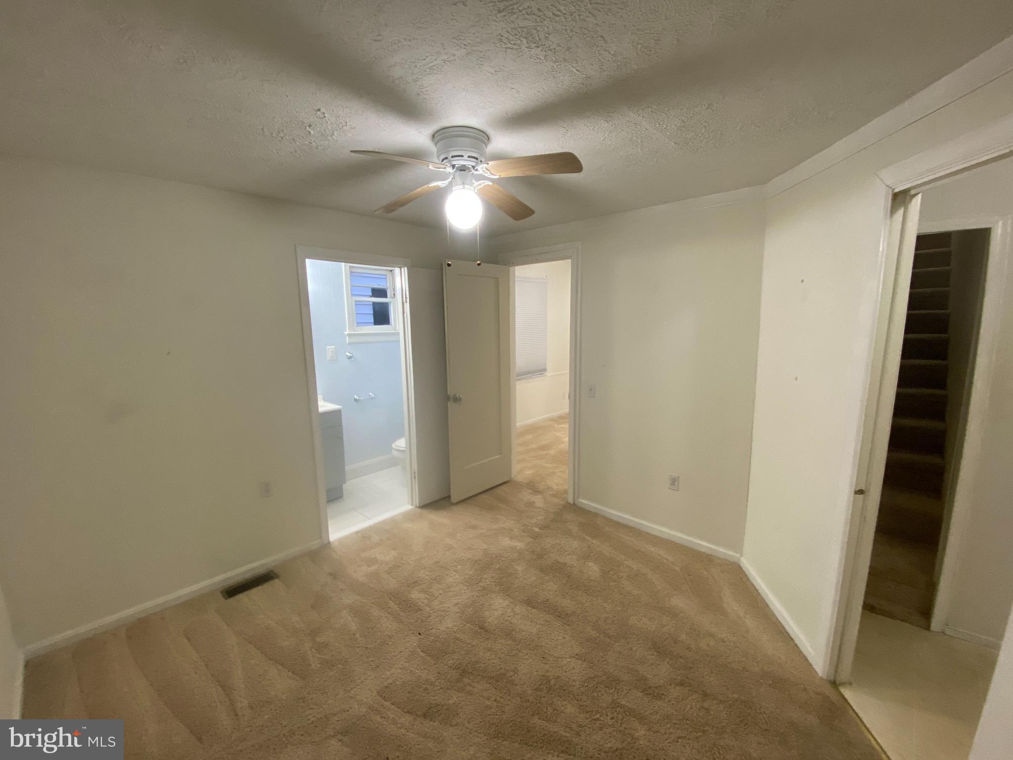 COTTAGE GREEN - Residential Lease