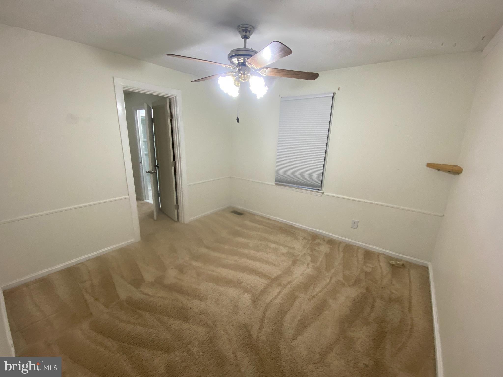 COTTAGE GREEN - Residential Lease