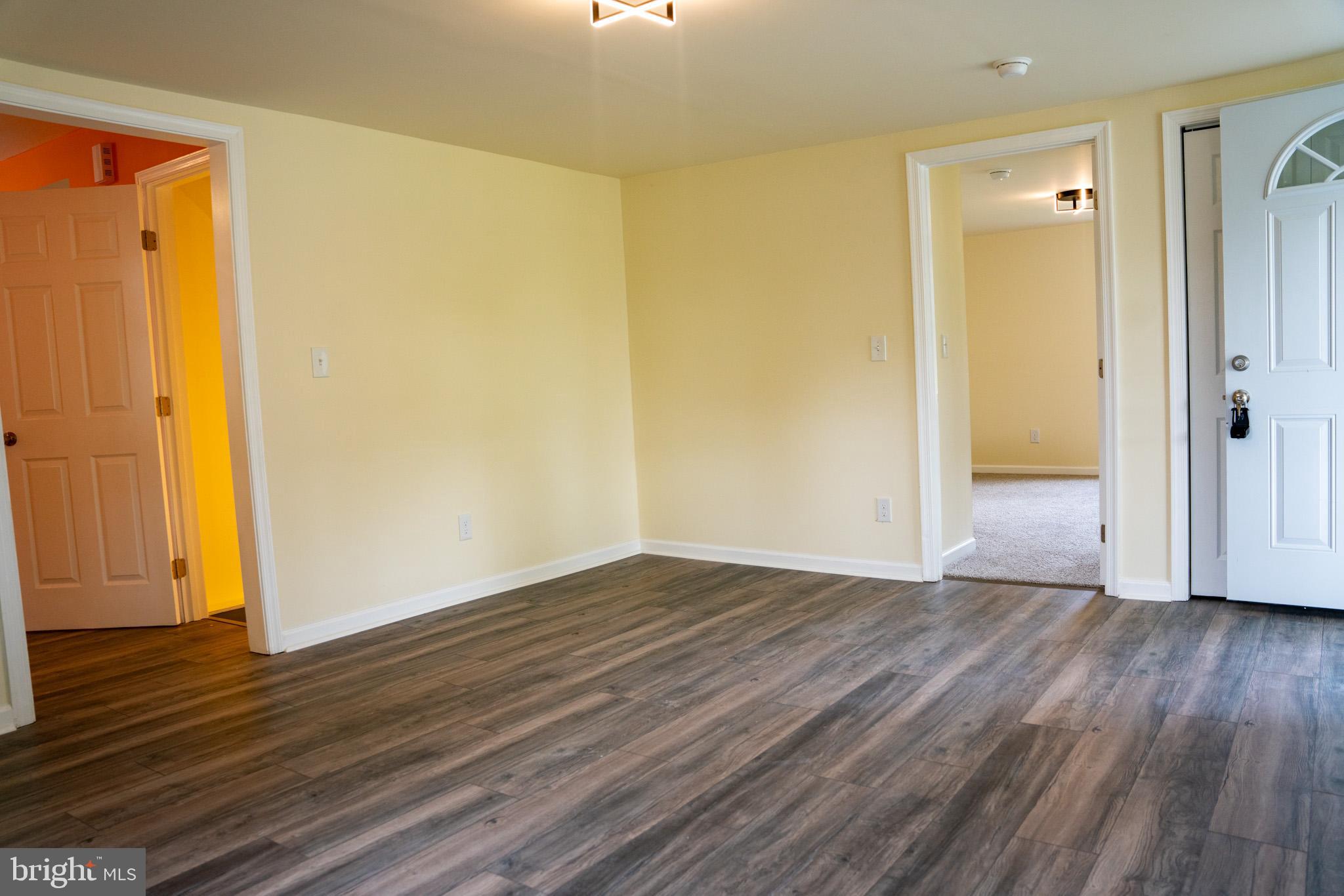 CEDAR RIDGE - Residential