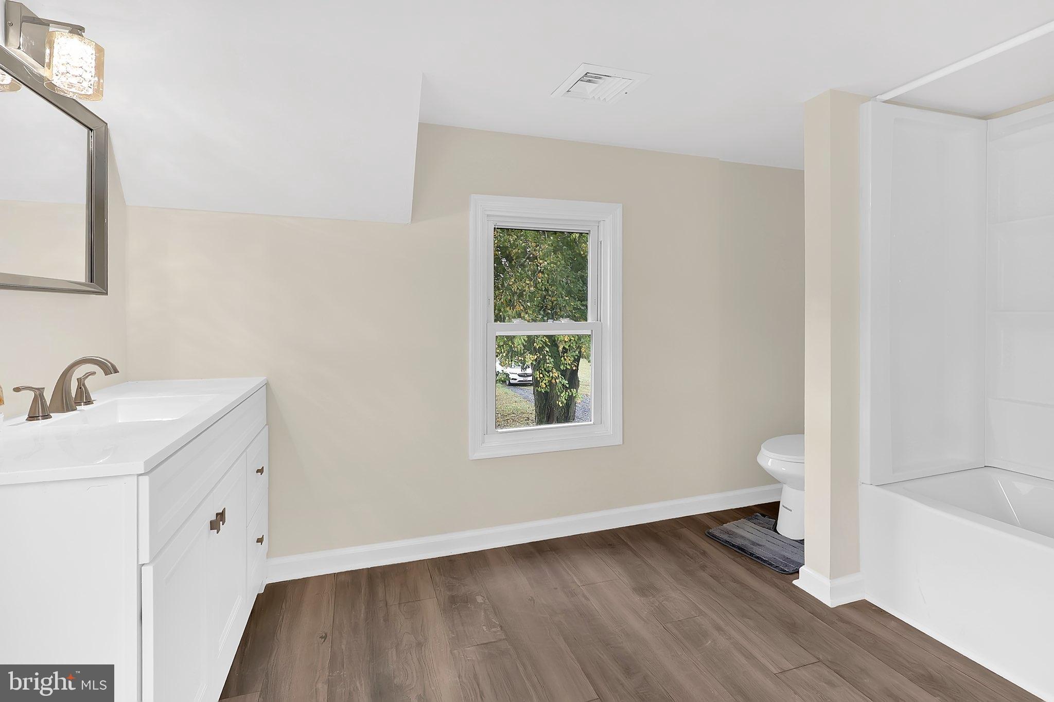 CEDAR RIDGE - Residential