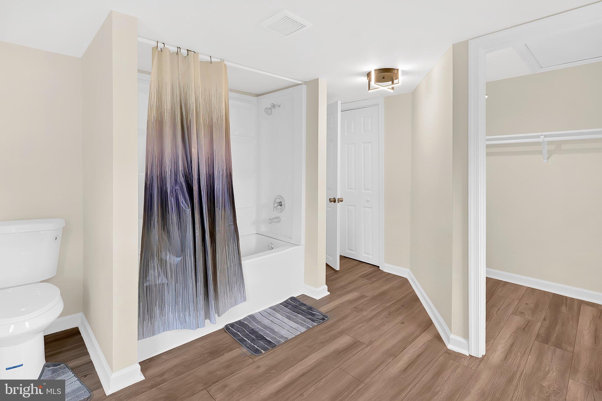 CEDAR RIDGE - Residential