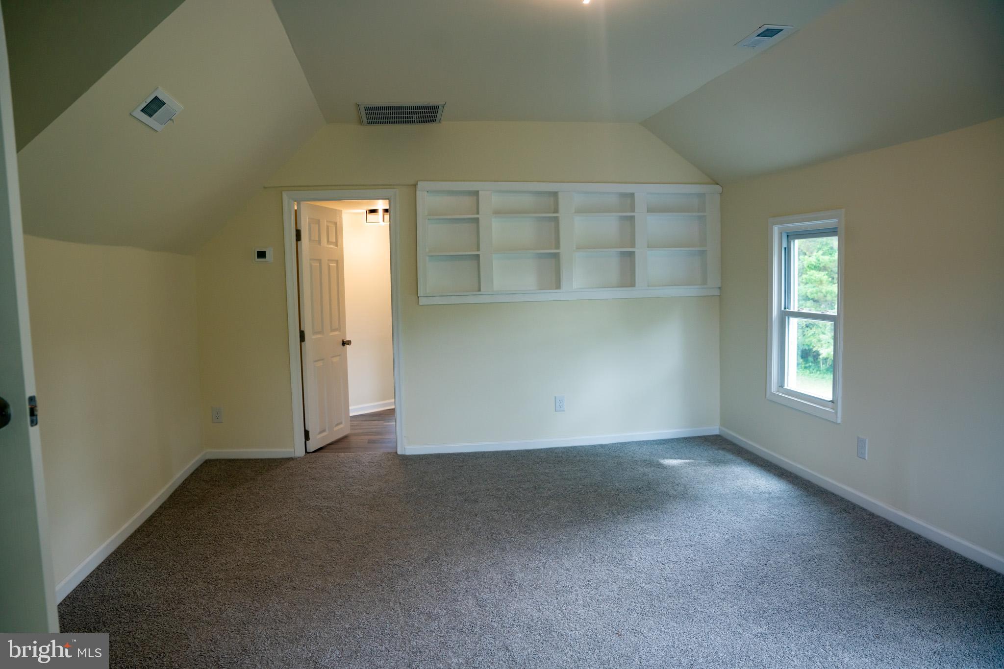 CEDAR RIDGE - Residential