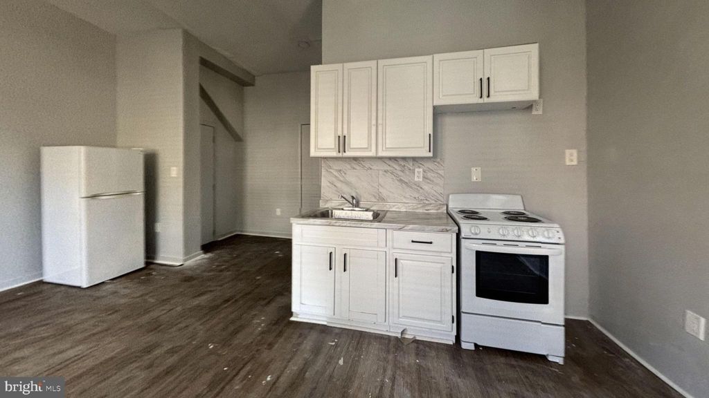 Photo of 5003 Penn Street #1F, PHILADELPHIA, PA 19124 (MLS # PAPH2555474)