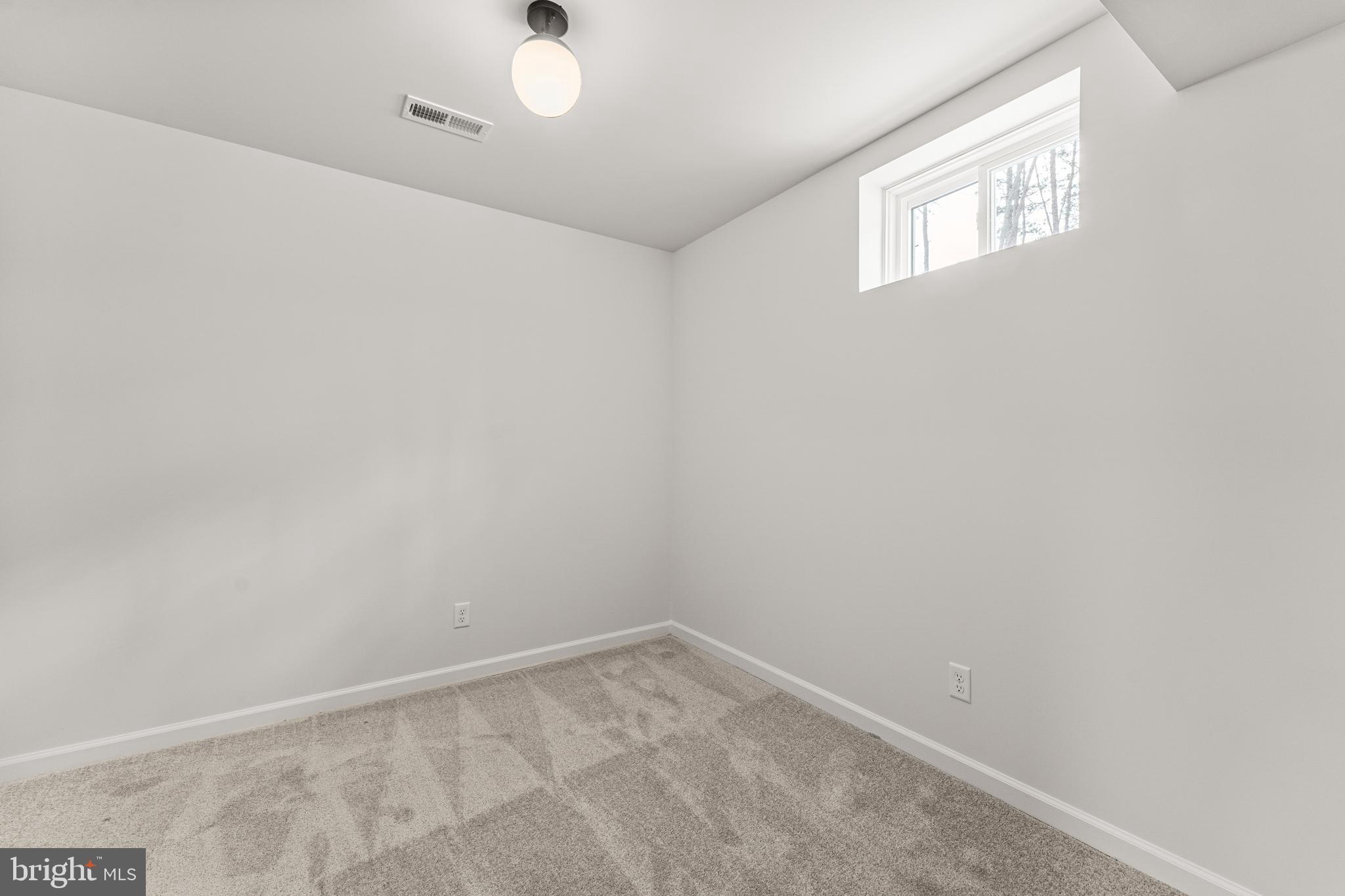 HARRIS CREEK - Residential