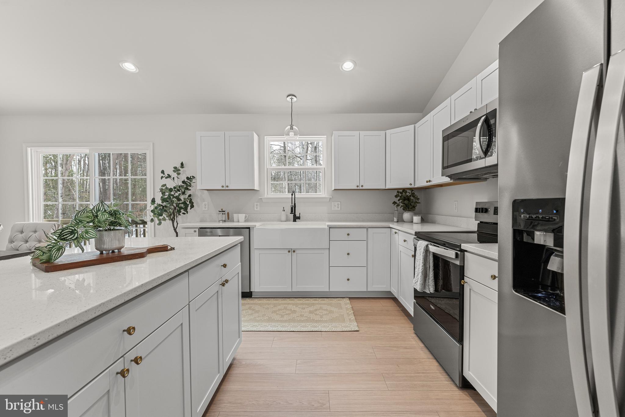 HARRIS CREEK - Residential