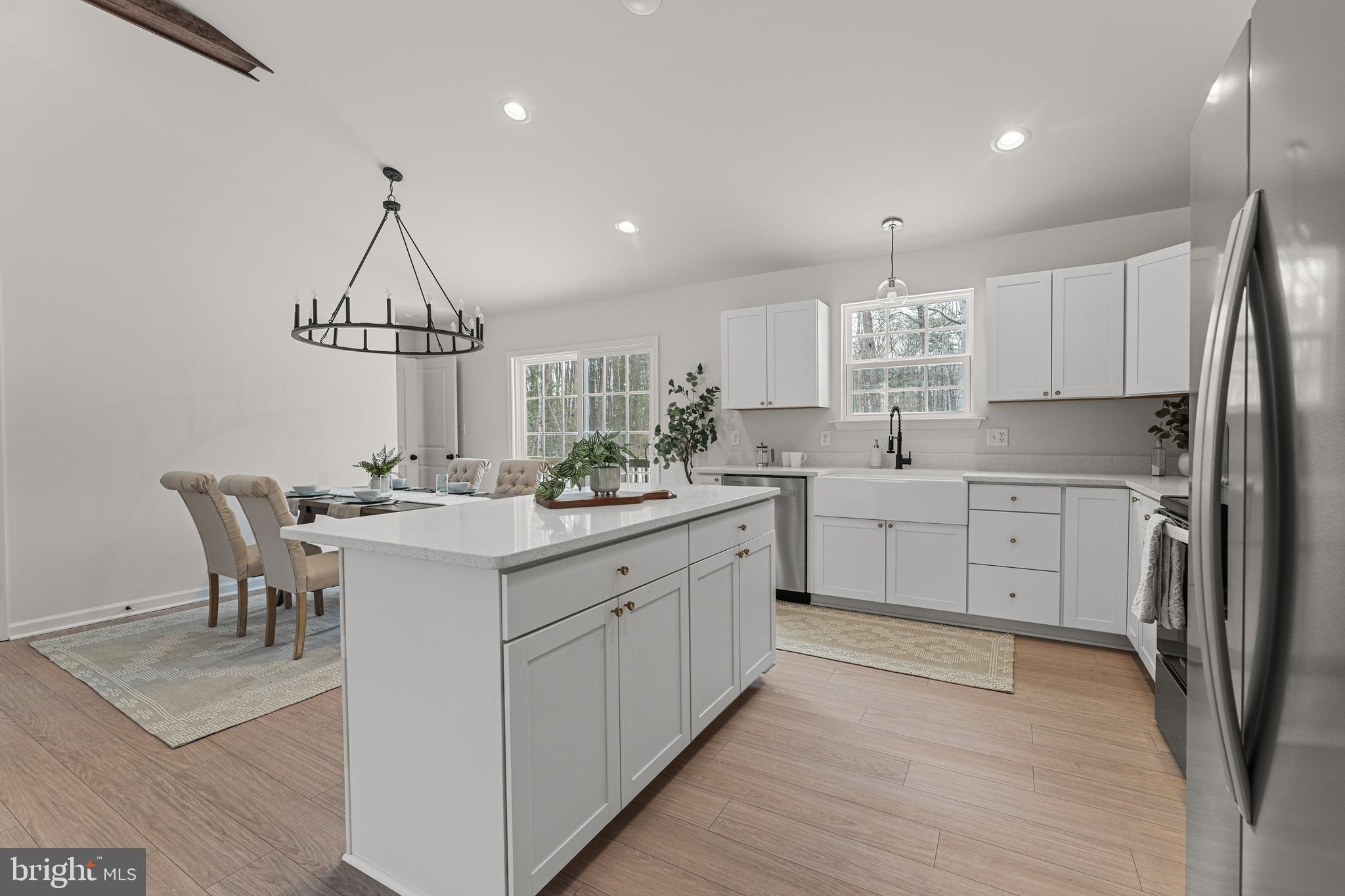 HARRIS CREEK - Residential