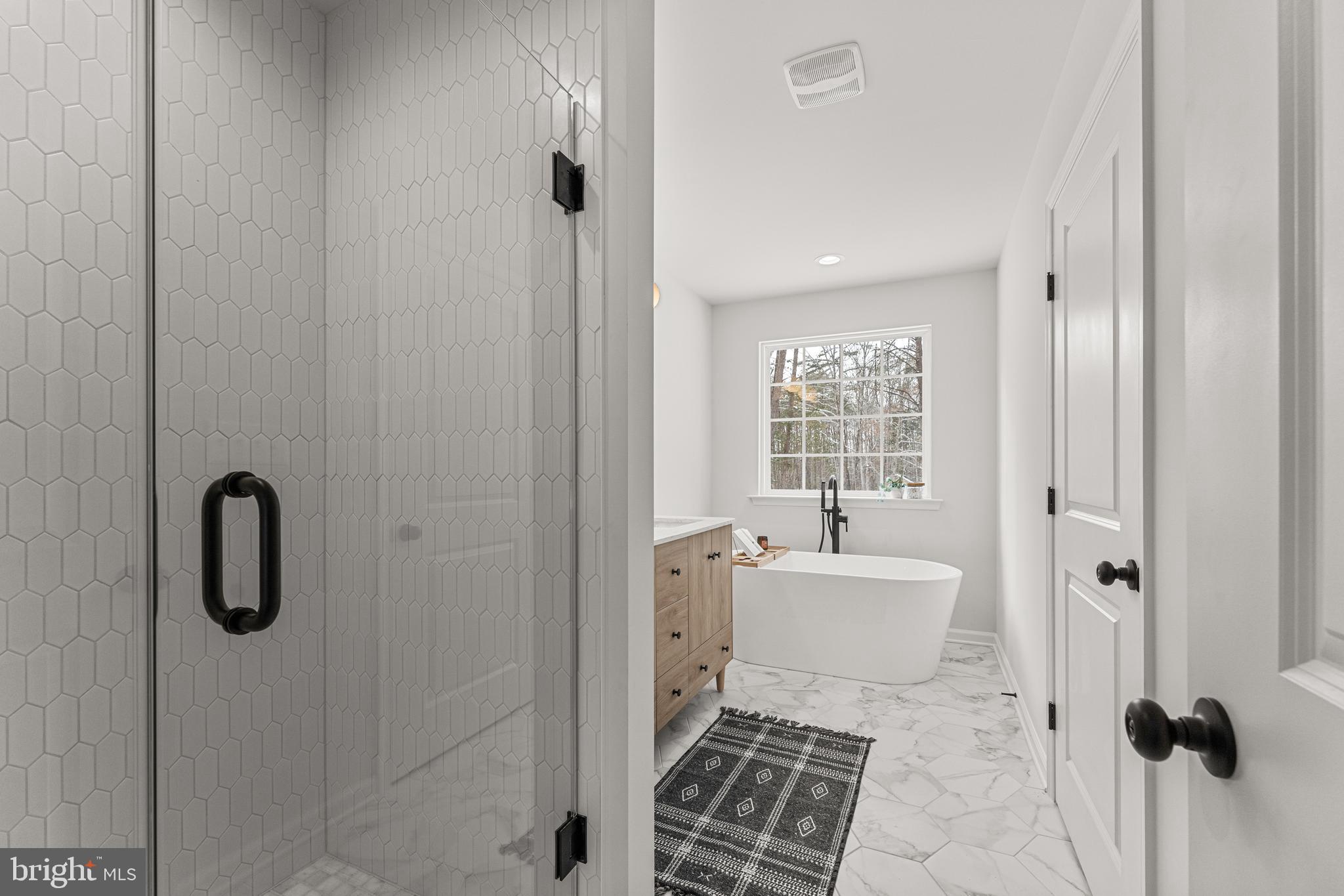 HARRIS CREEK - Residential