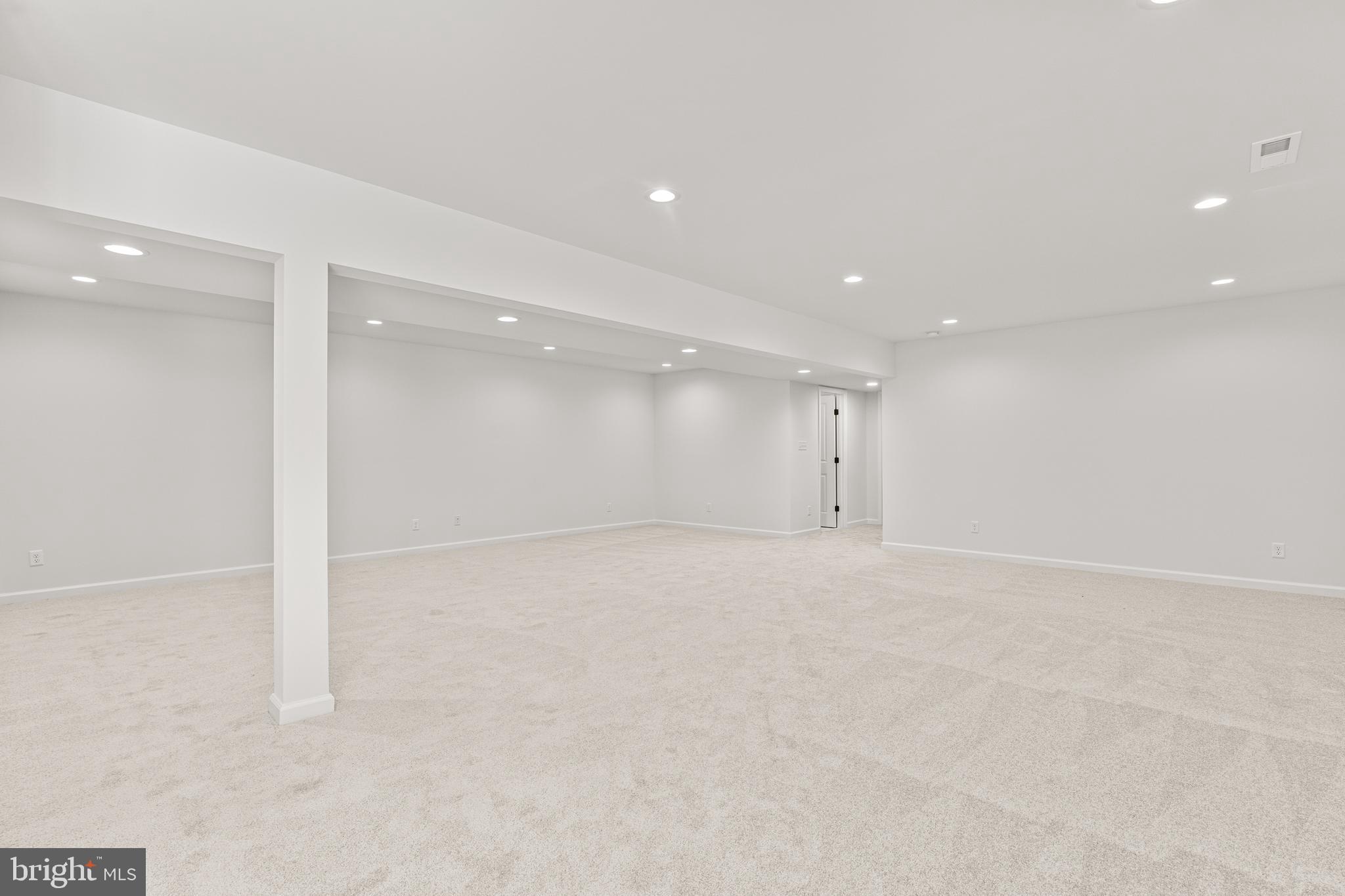 HARRIS CREEK - Residential