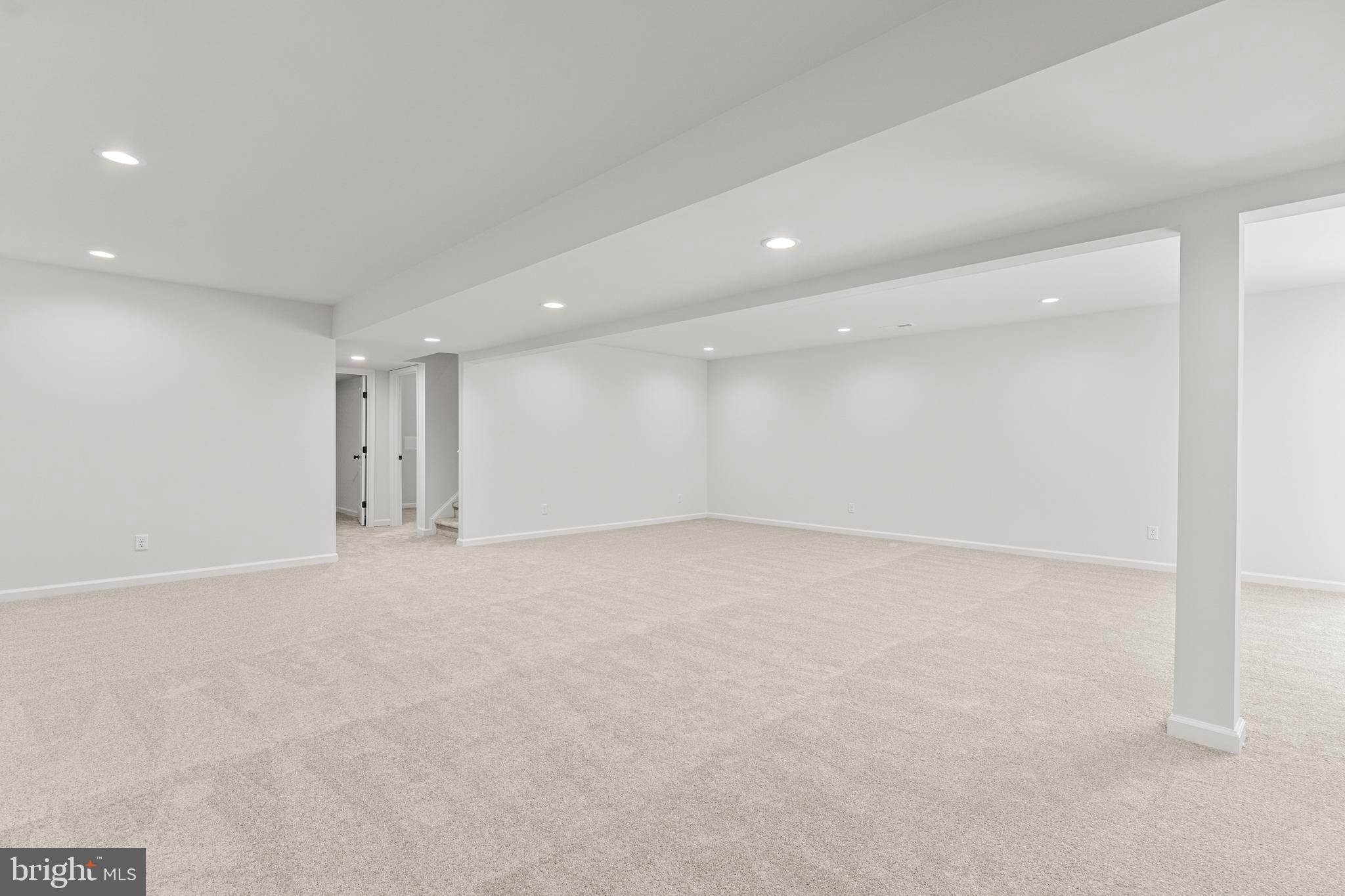 HARRIS CREEK - Residential