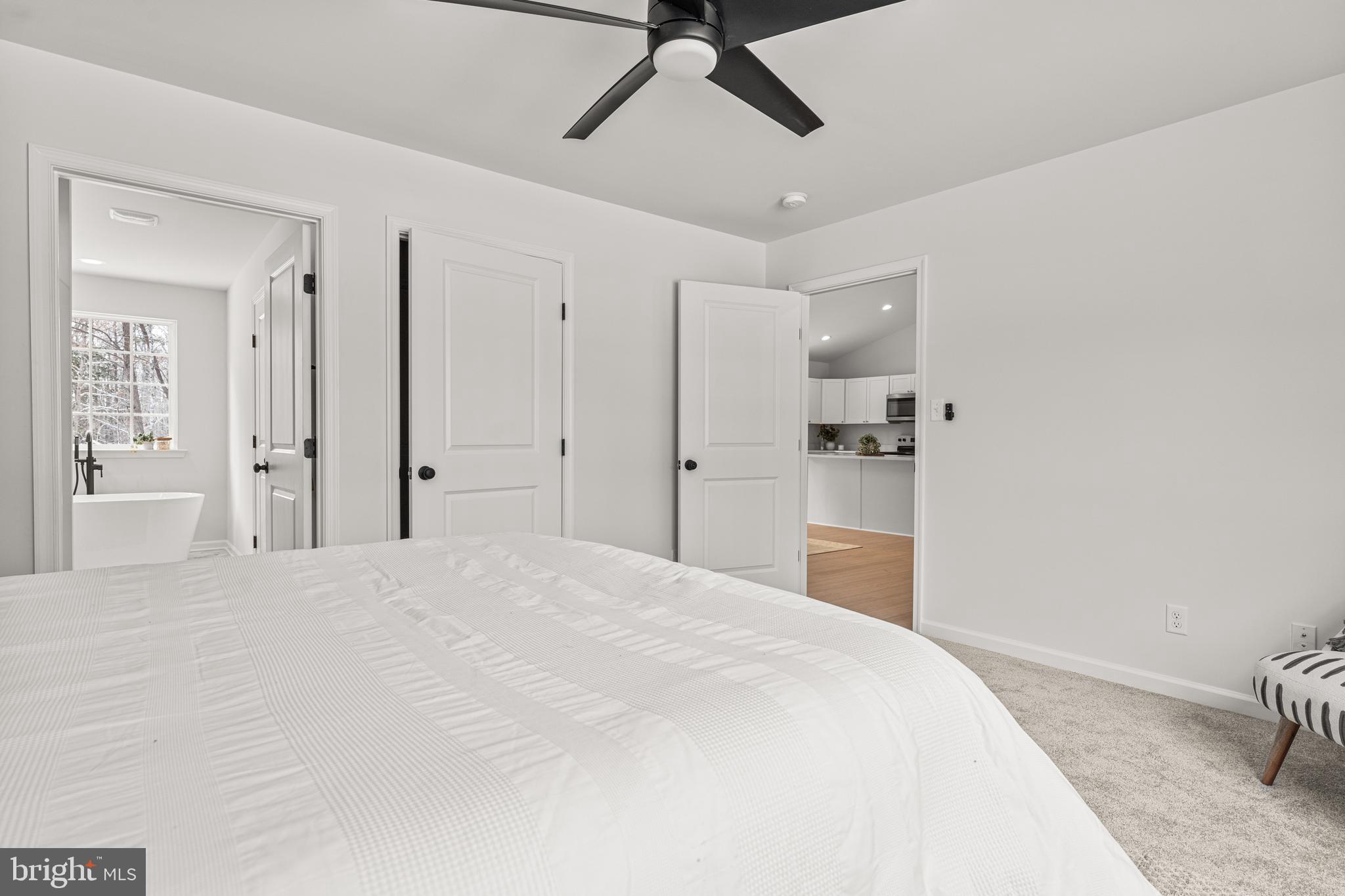 HARRIS CREEK - Residential