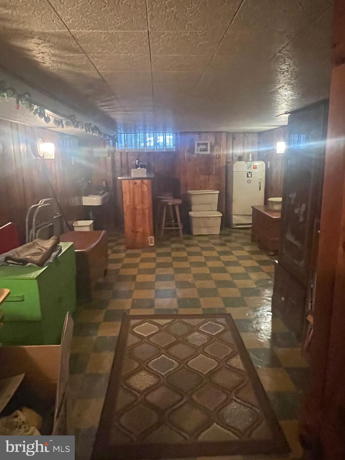 WHITMAN - Residential