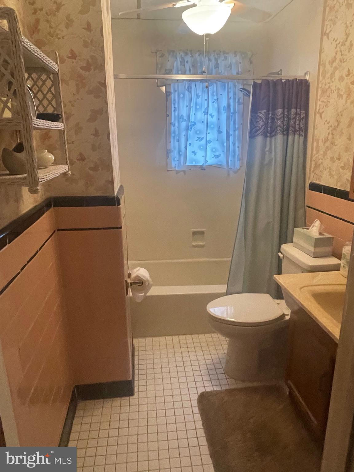 WHITMAN - Residential