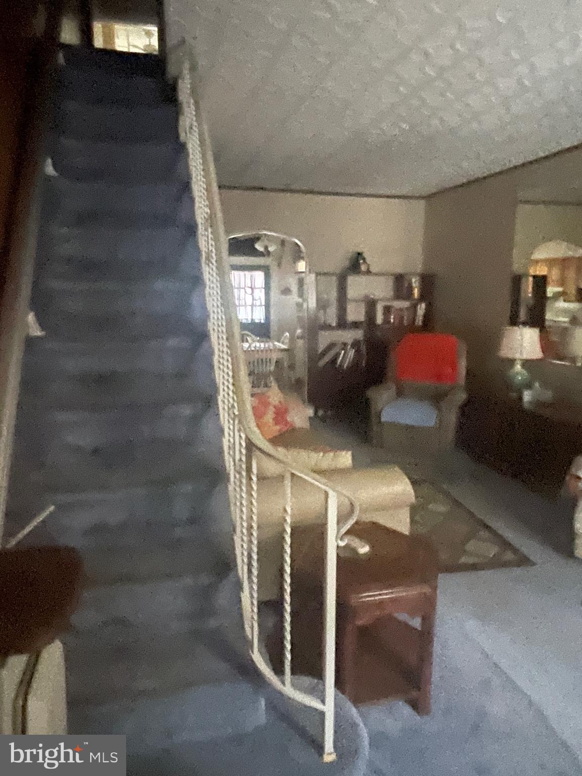 WHITMAN - Residential