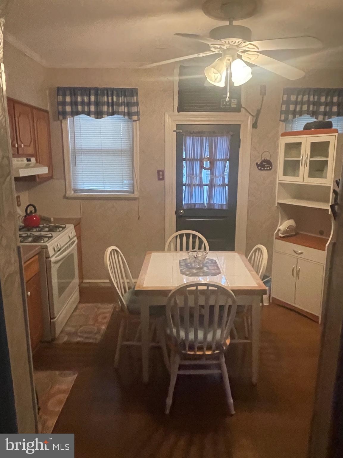 WHITMAN - Residential