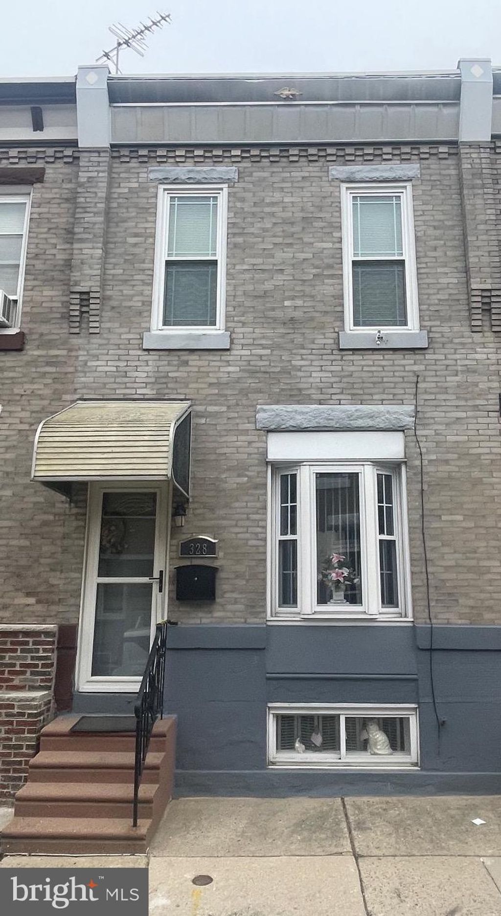 Photo of 328 Fitzgerald Street, PHILADELPHIA, PA 19148 (MLS # PAPH2575904)
