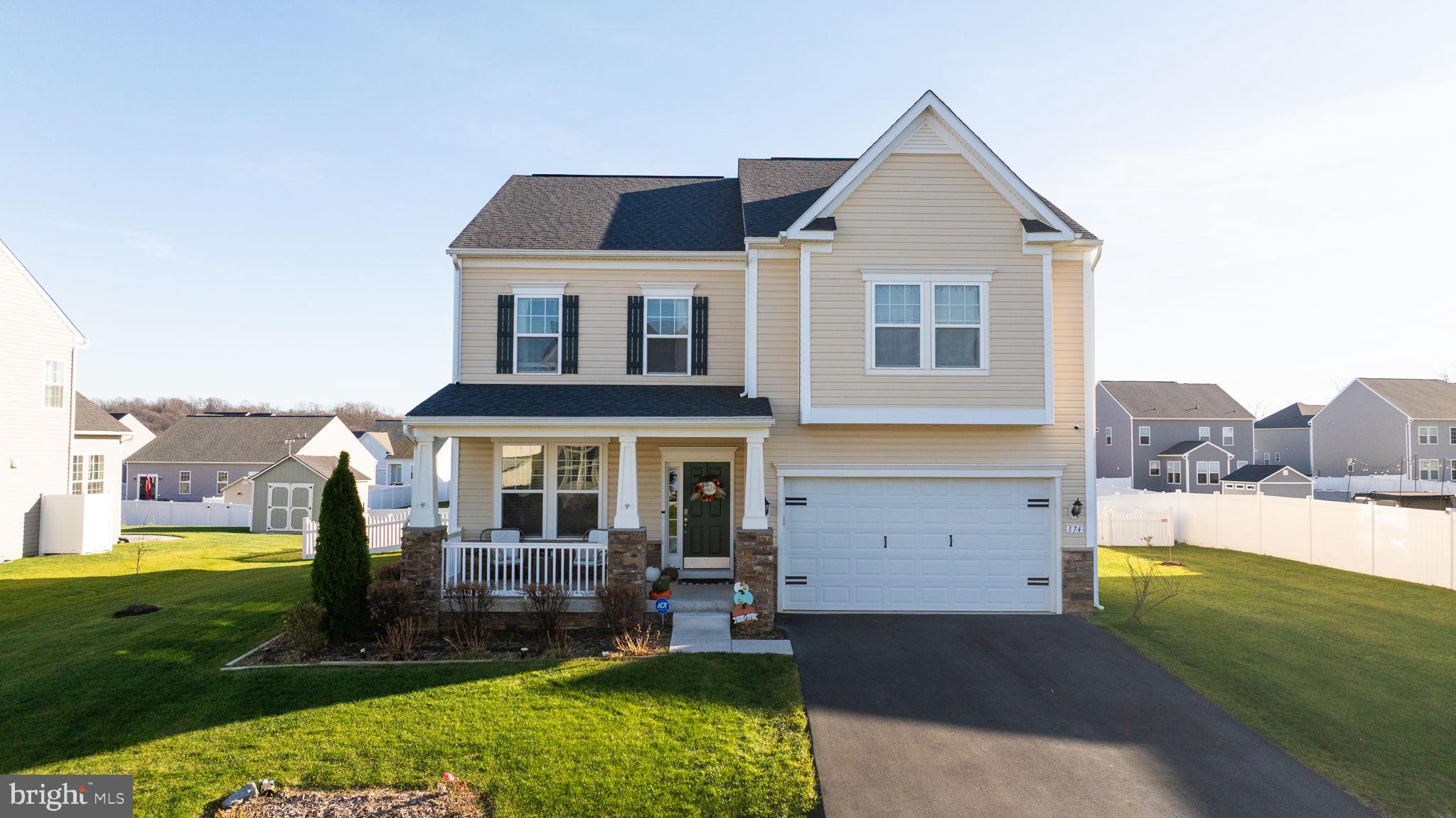 SPRINGDALE FARM - Residential