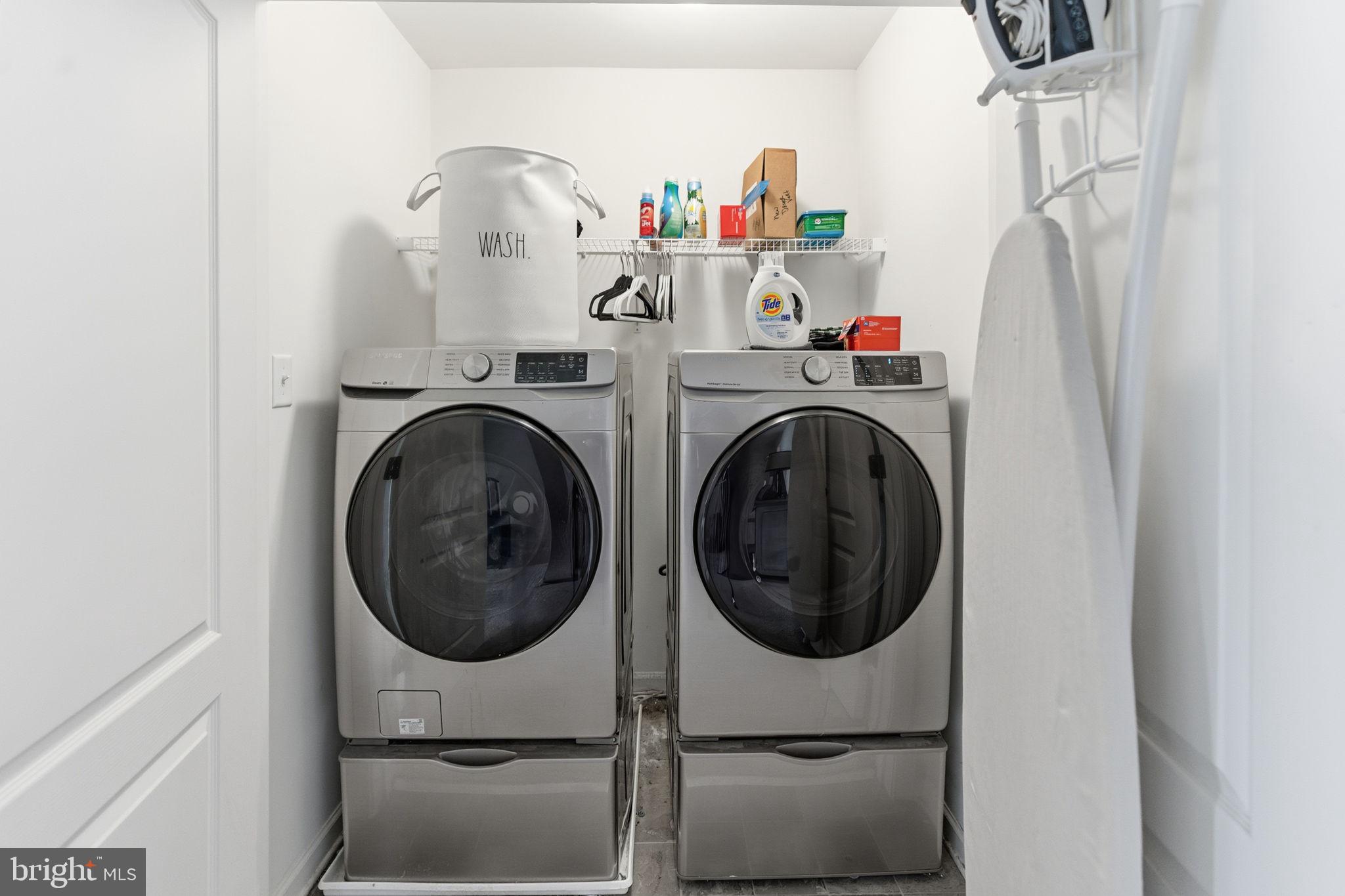 SPRINGDALE FARM - Residential