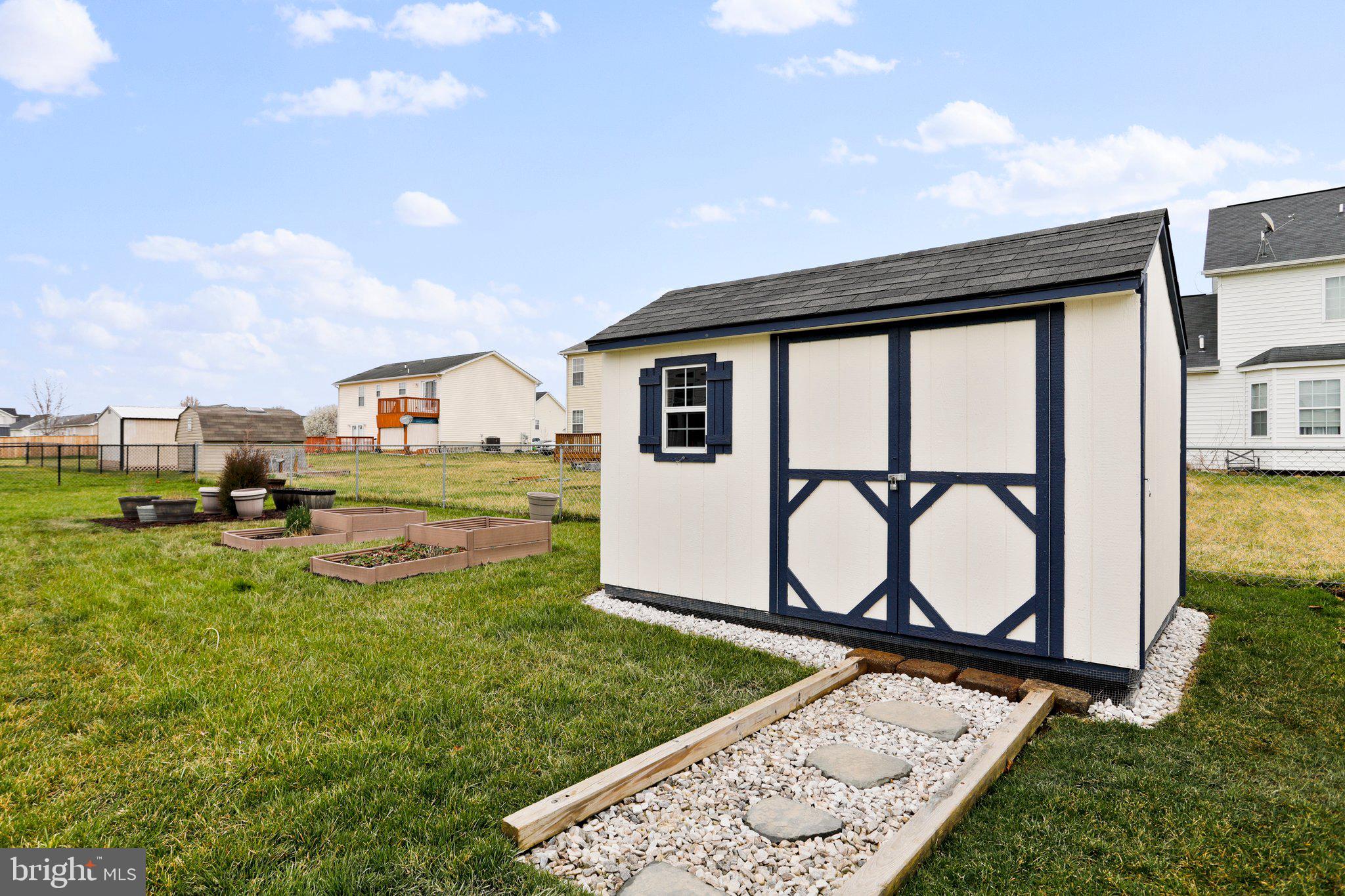 SPRING HILL - Residential