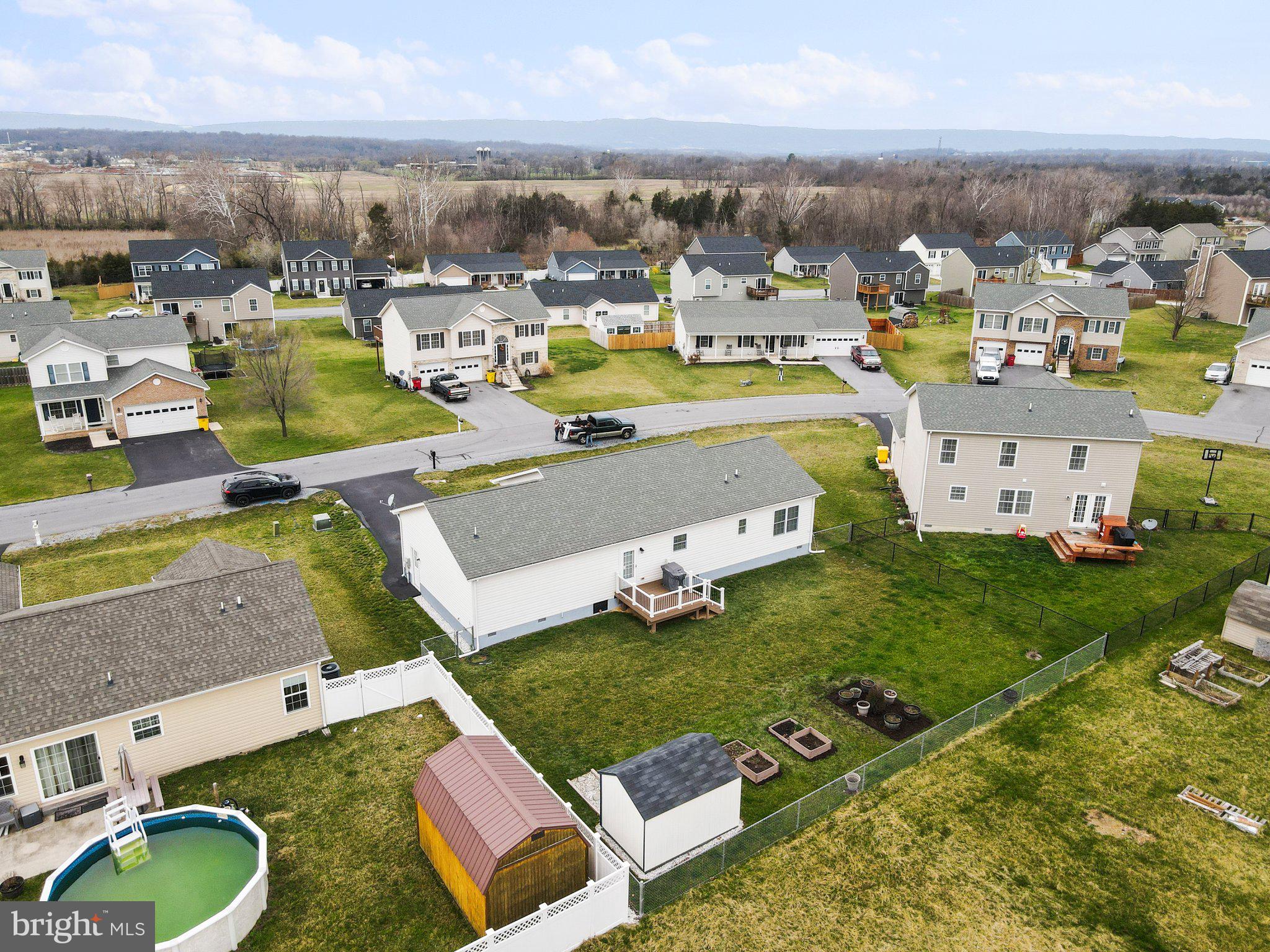 SPRING HILL - Residential