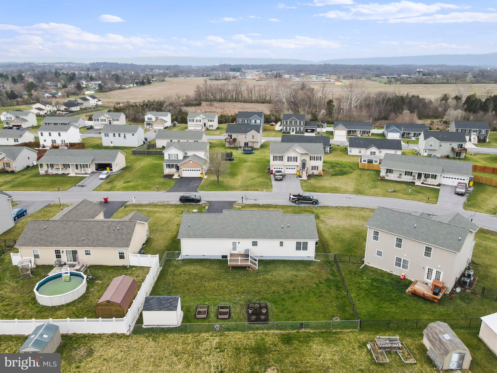 SPRING HILL - Residential