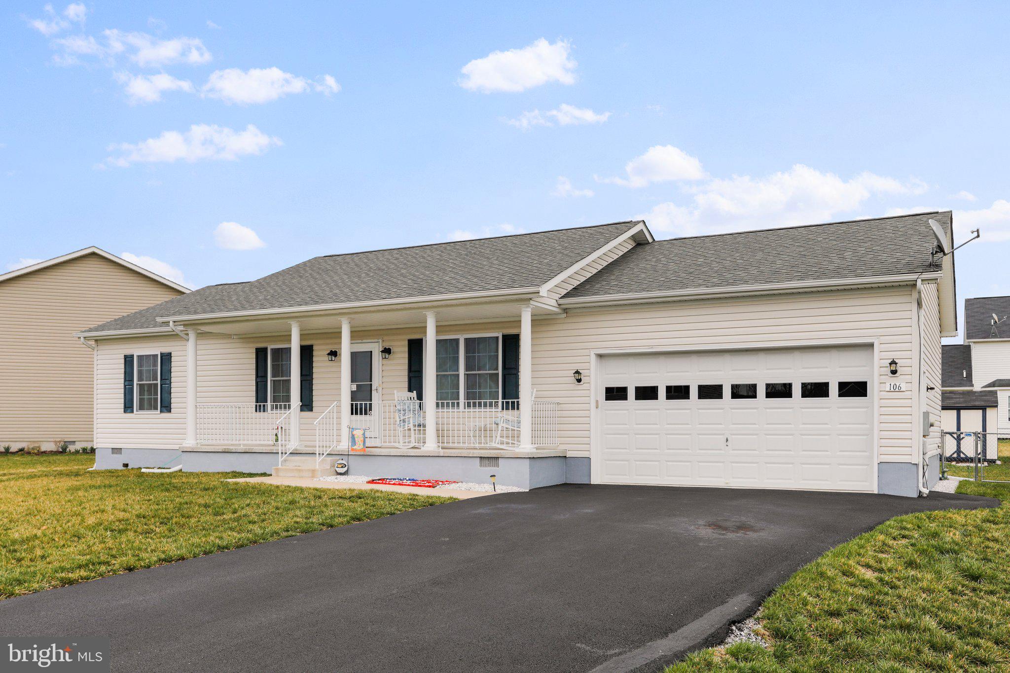 SPRING HILL - Residential