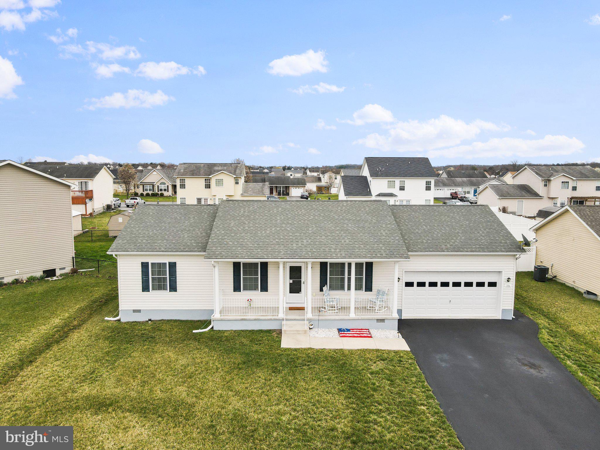 SPRING HILL - Residential