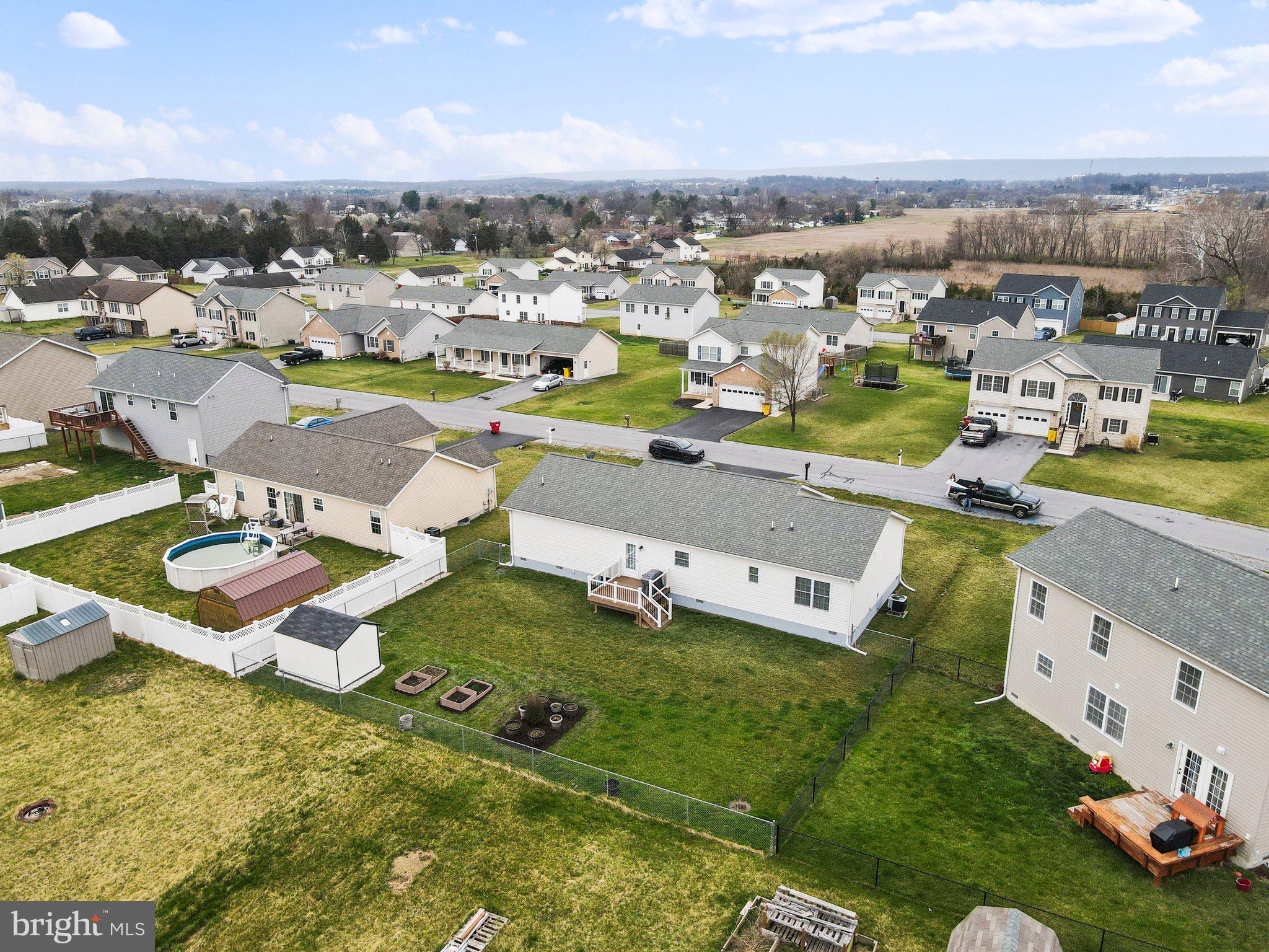 SPRING HILL - Residential