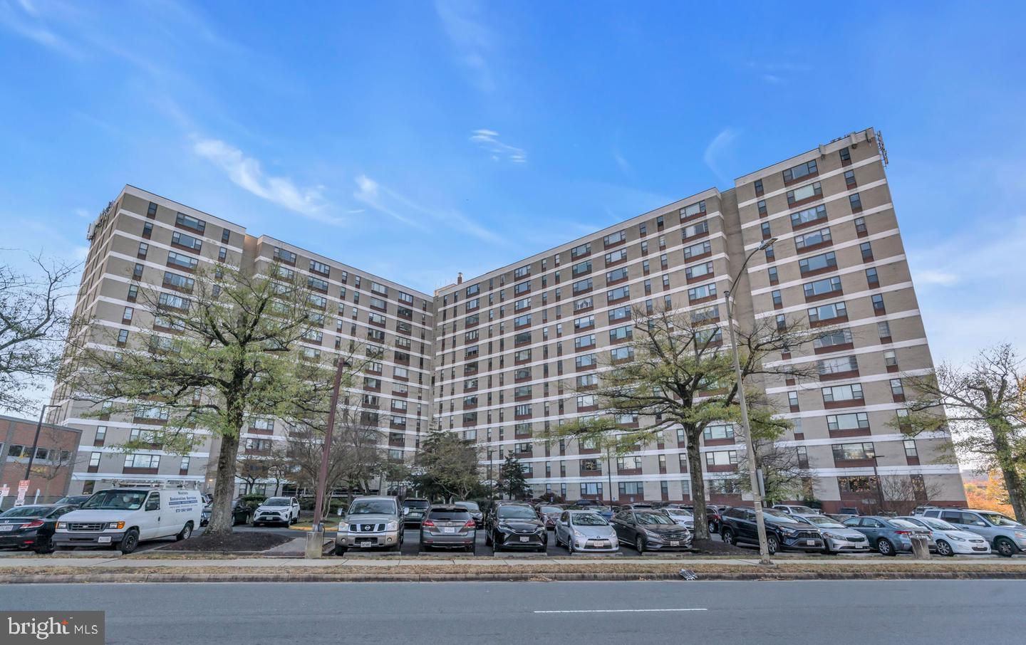 FORTY SIX HUNDRED - Residential Lease