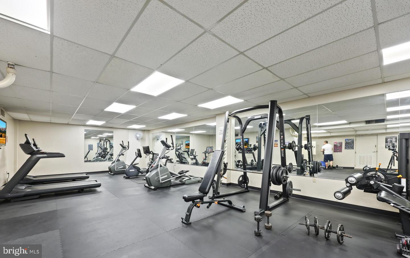 FORTY SIX HUNDRED - Residential Lease