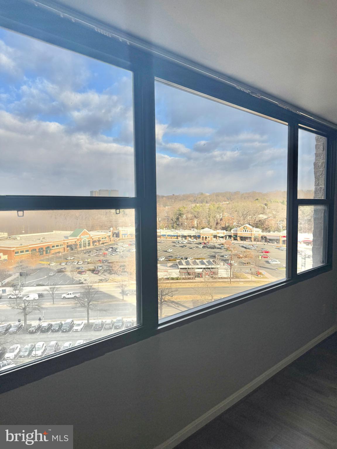 FORTY SIX HUNDRED - Residential Lease