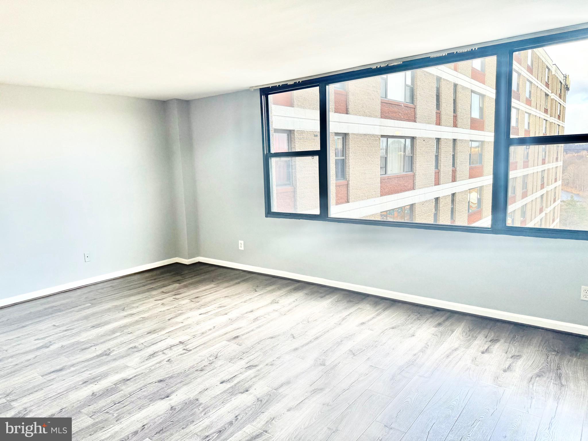 FORTY SIX HUNDRED - Residential Lease