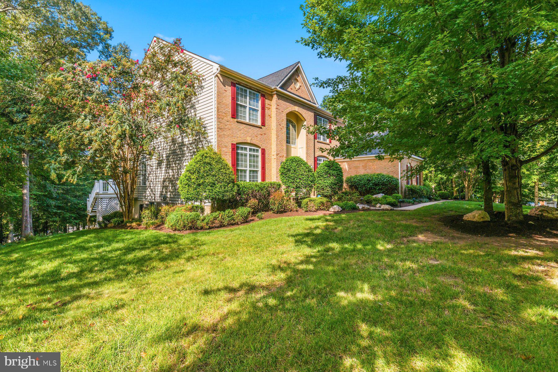 5501 EVESHAM COURT