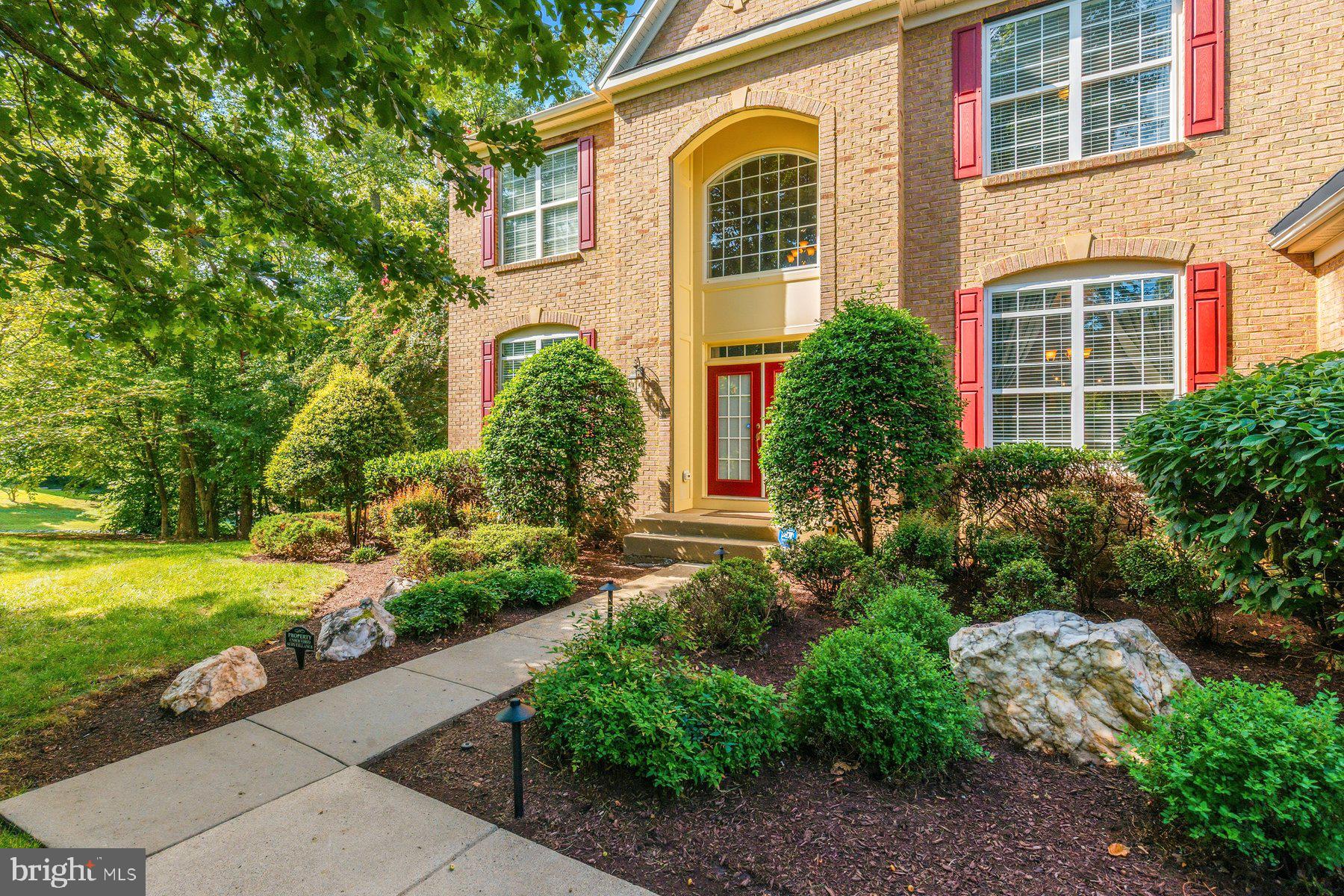 5501 EVESHAM COURT