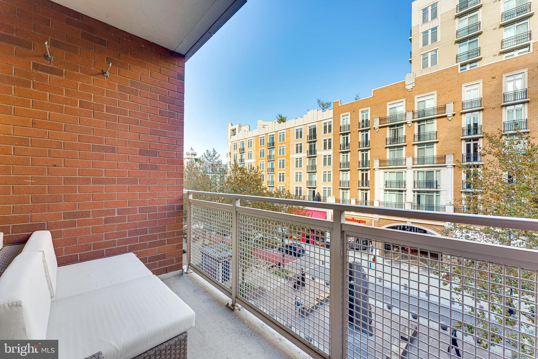 FLEET STREET CONDOMINIUMS - Residential