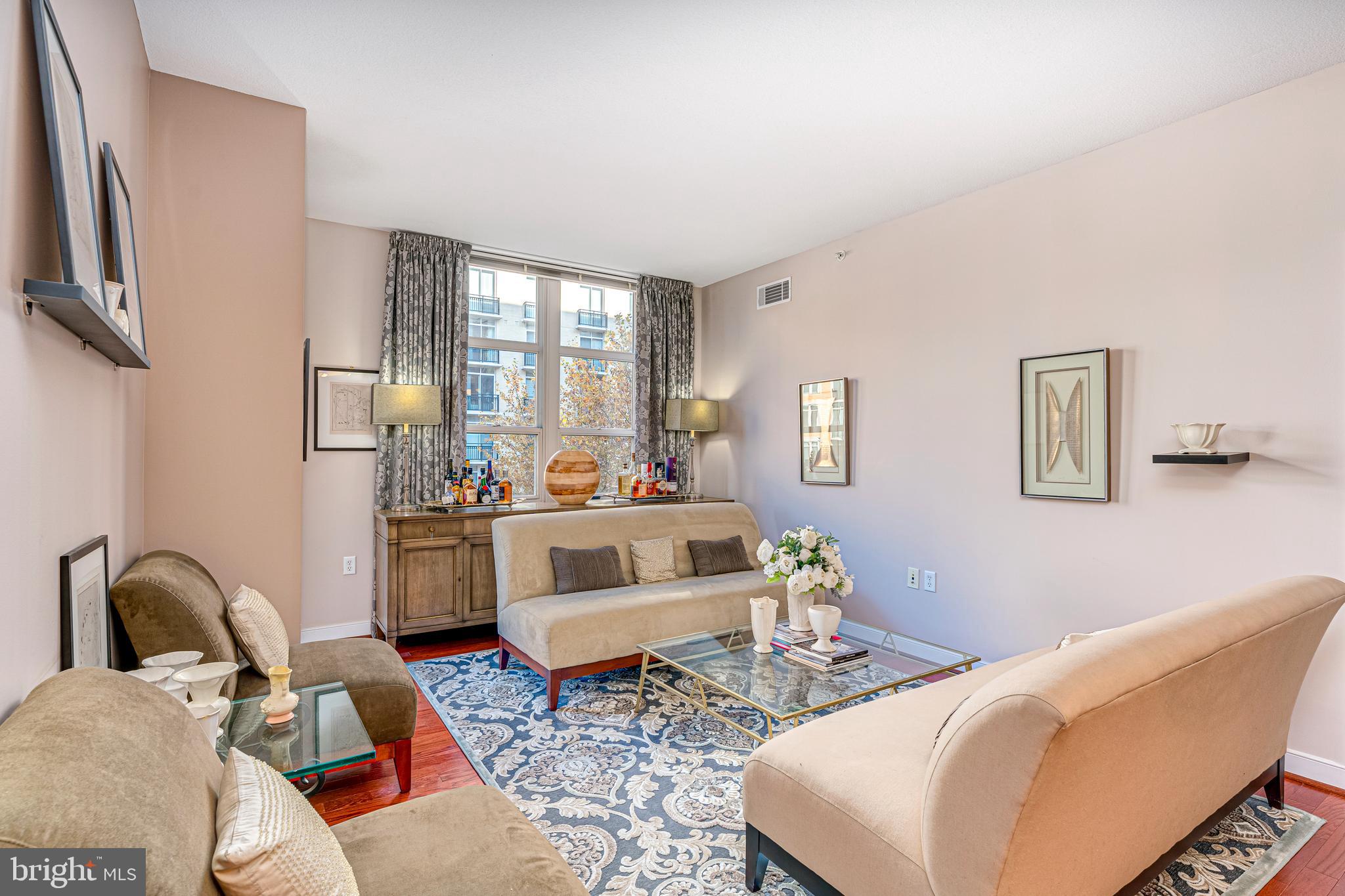 FLEET STREET CONDOMINIUMS - Residential