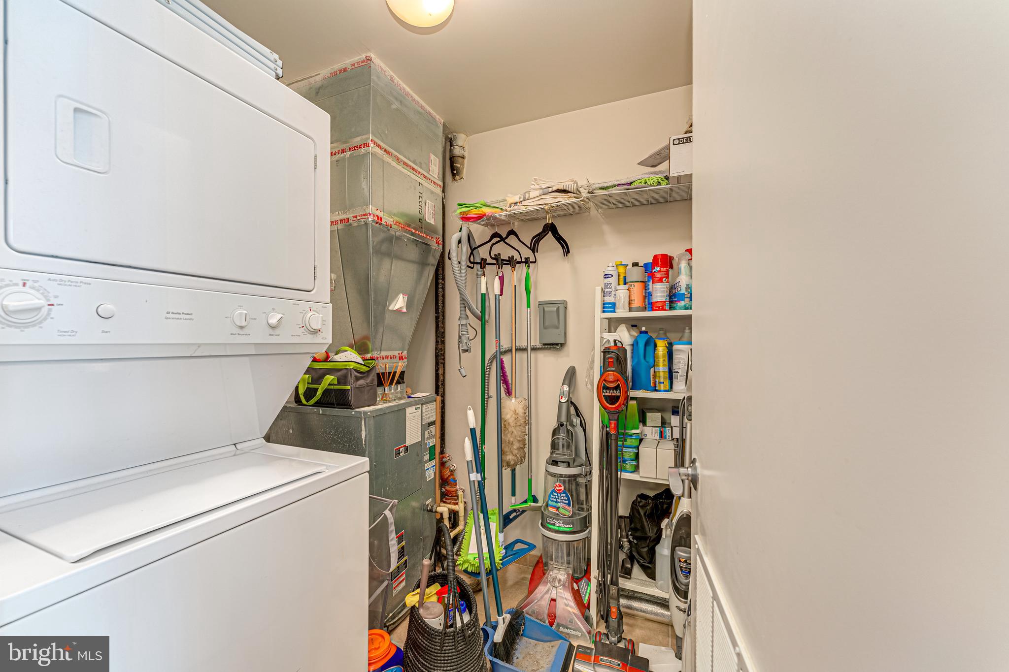 FLEET STREET CONDOMINIUMS - Residential