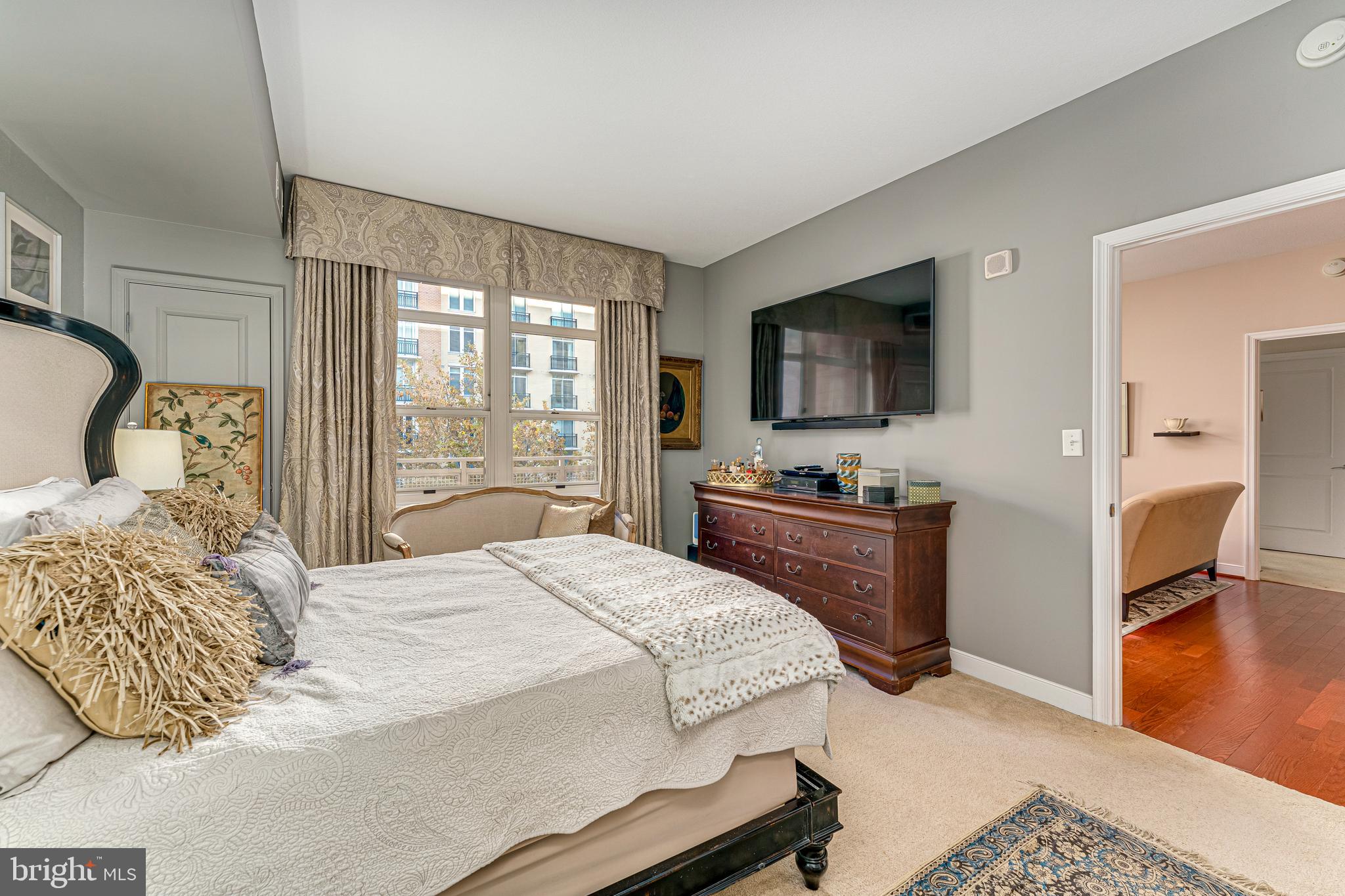 FLEET STREET CONDOMINIUMS - Residential