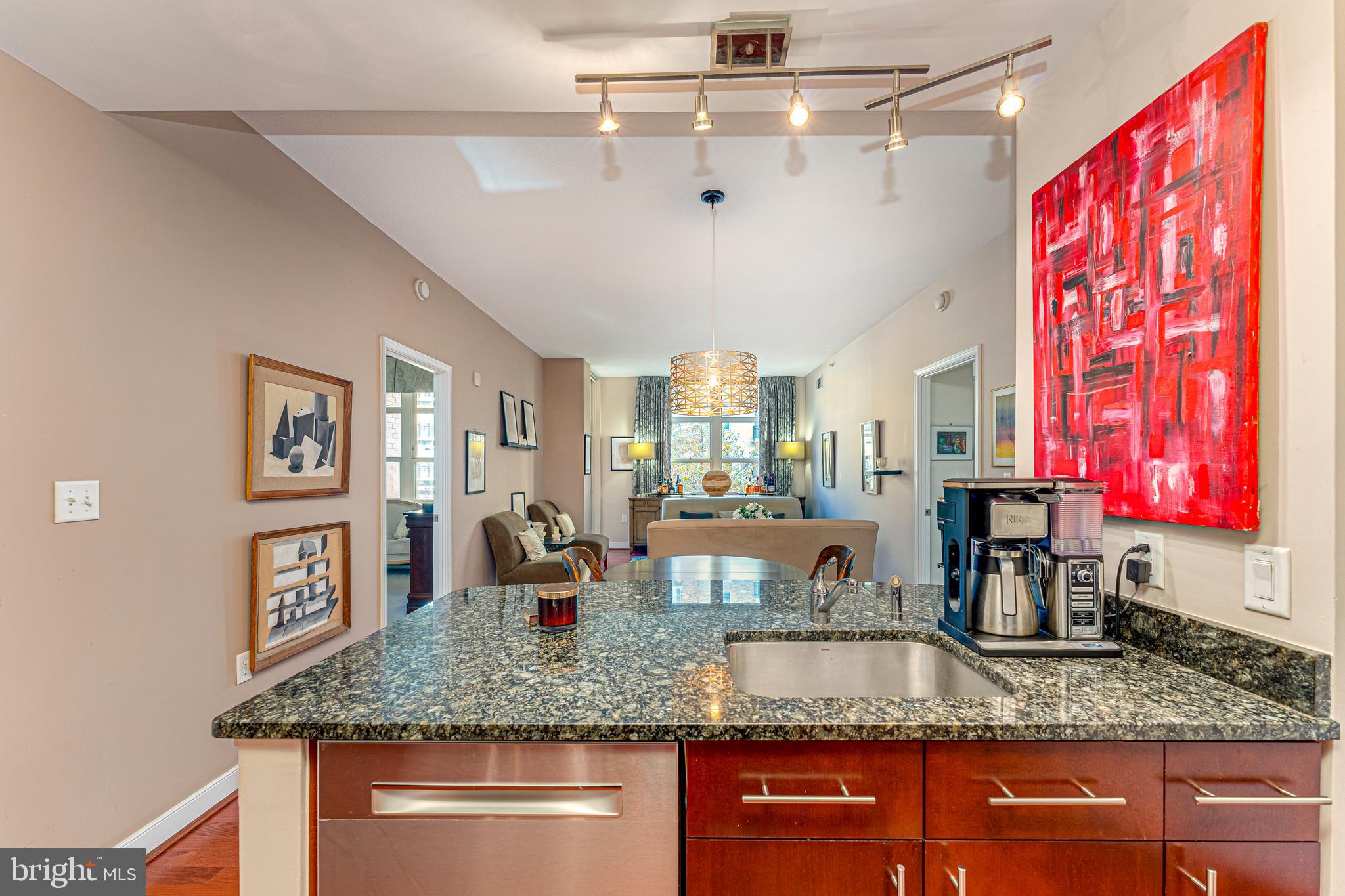 FLEET STREET CONDOMINIUMS - Residential