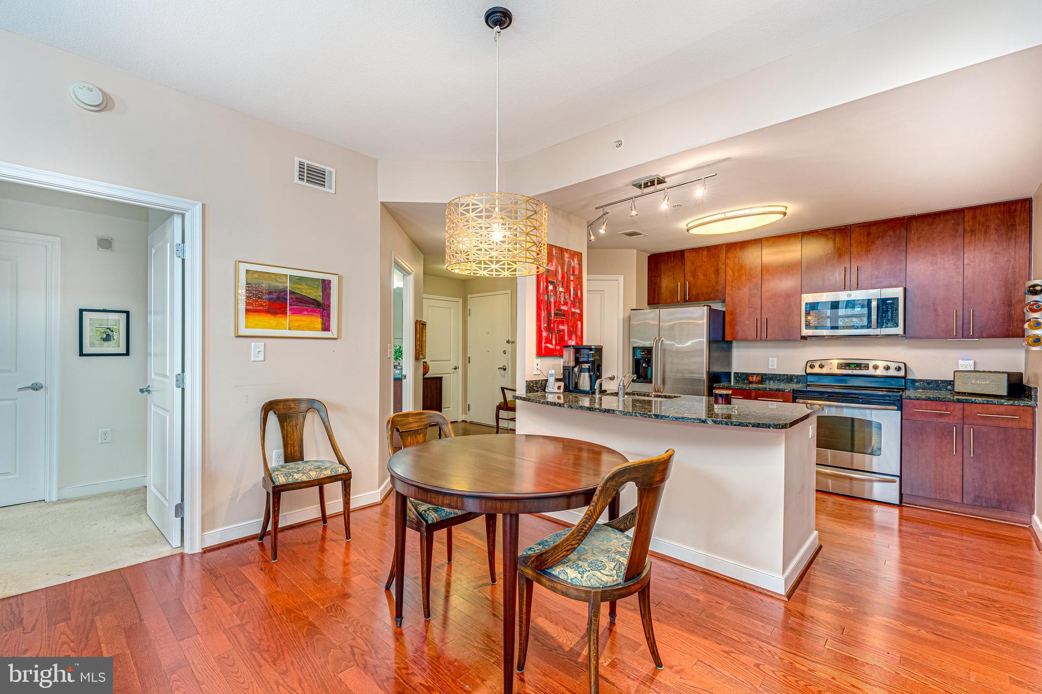 FLEET STREET CONDOMINIUMS - Residential