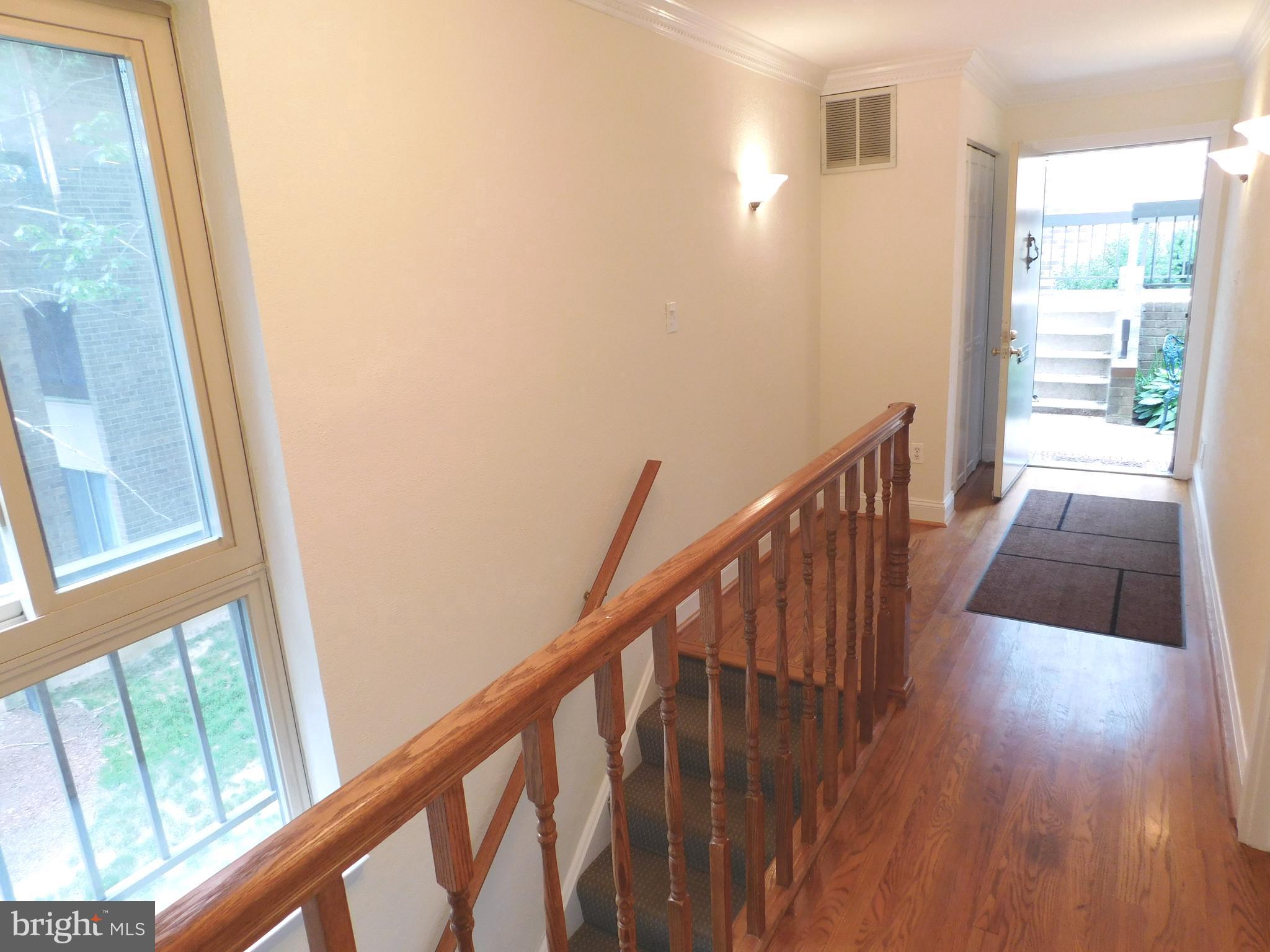 1741 S HAYES STREET S 1