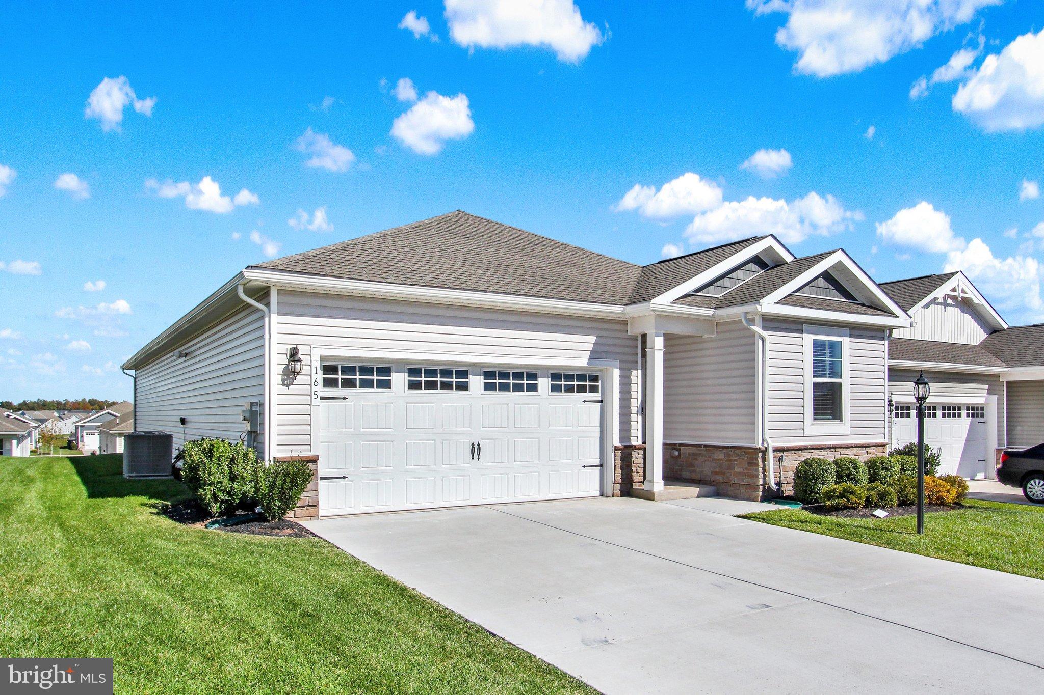 165 GRANDVIEW WAY