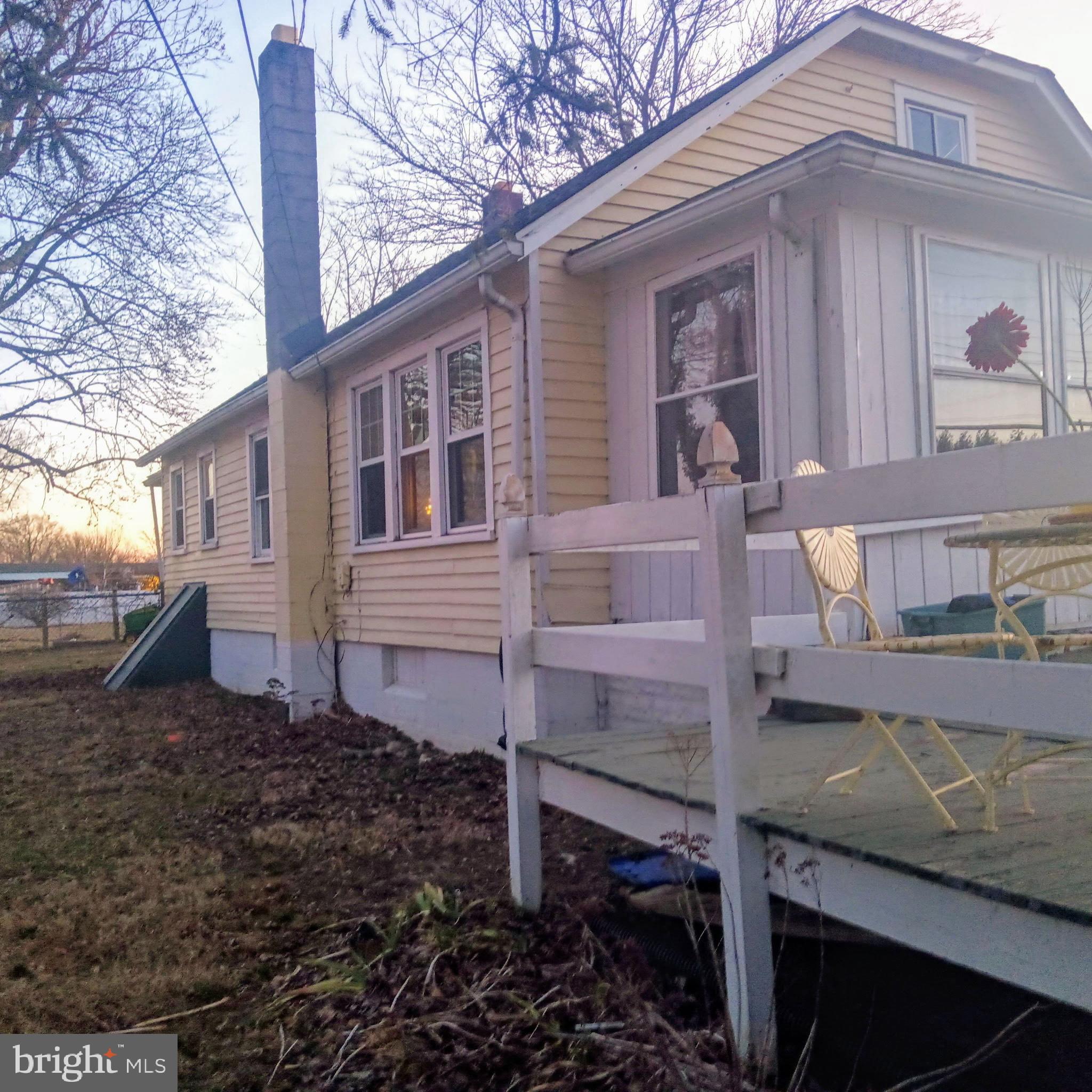 1520 N LITTLE CREEK ROAD