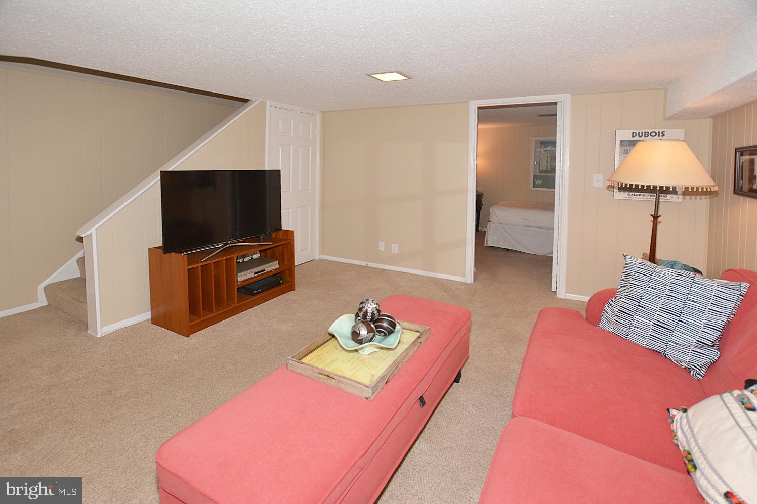 FAIRLINGTON VILLAGES - Residential Lease