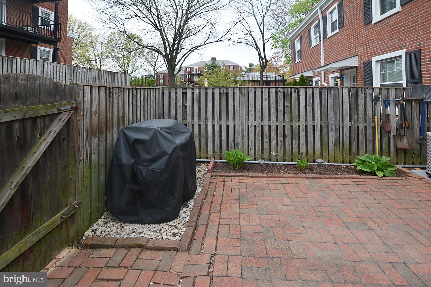 FAIRLINGTON VILLAGES - Residential Lease