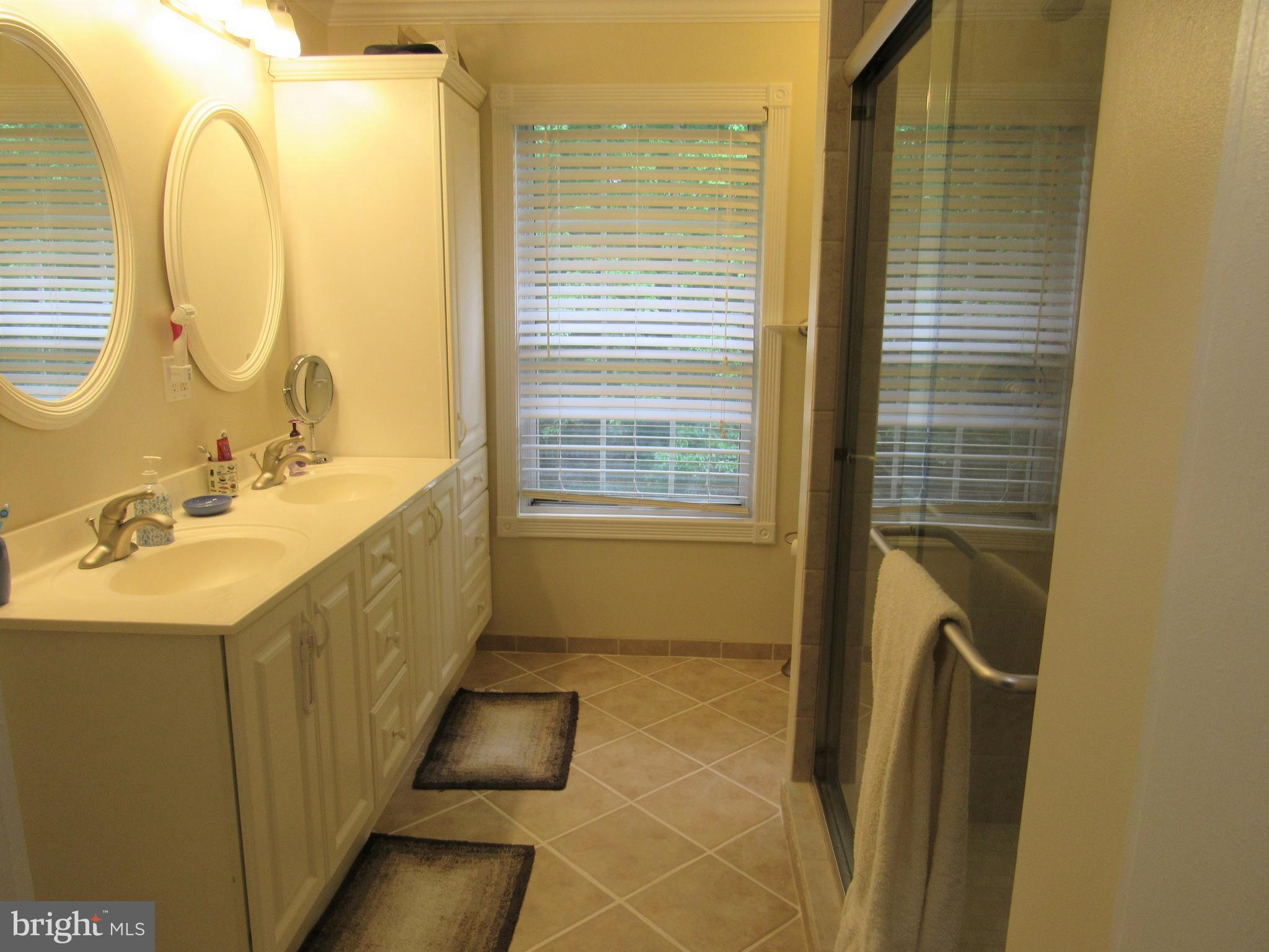 WOODSTONE - Residential Lease