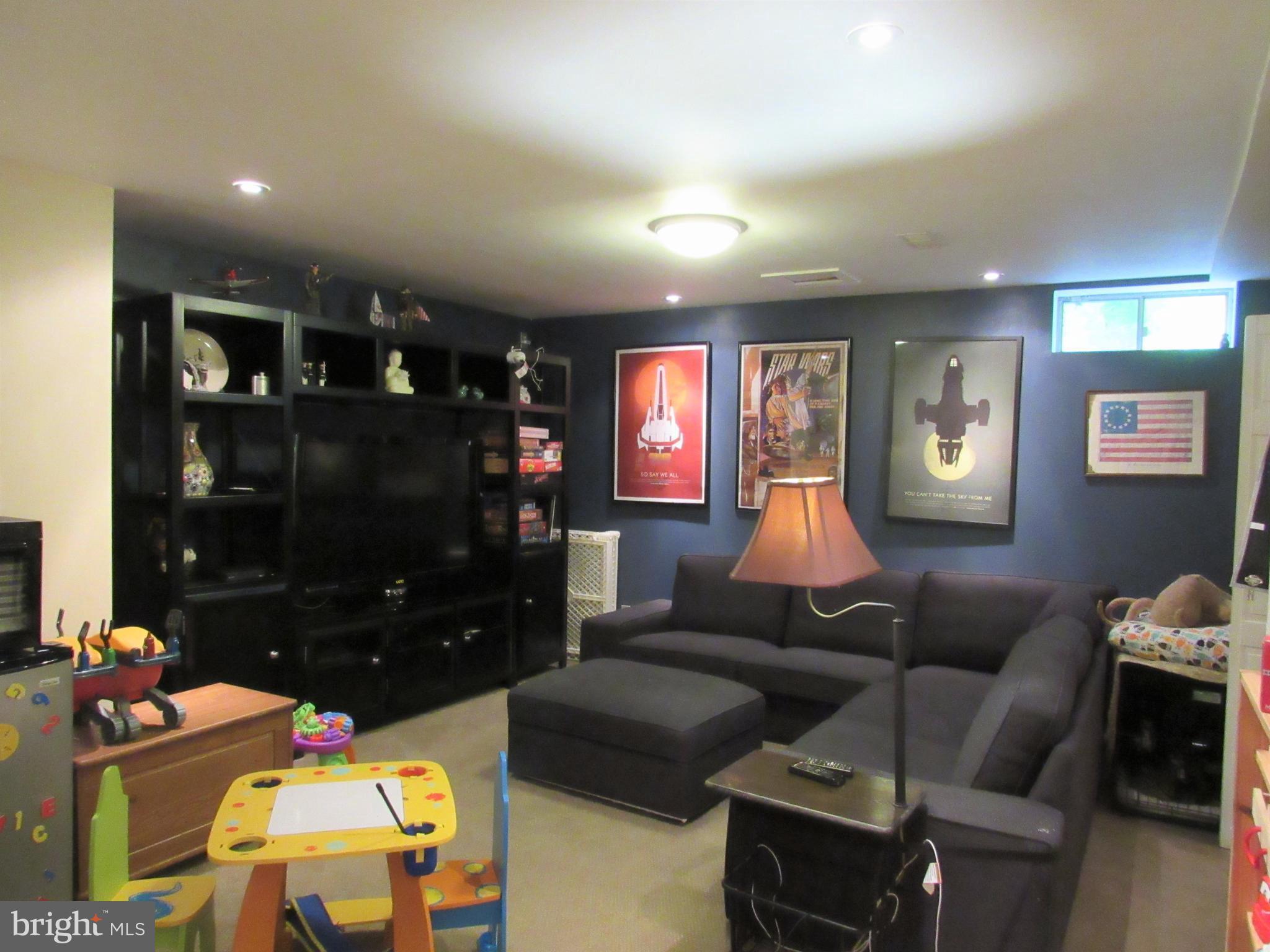 WOODSTONE - Residential Lease